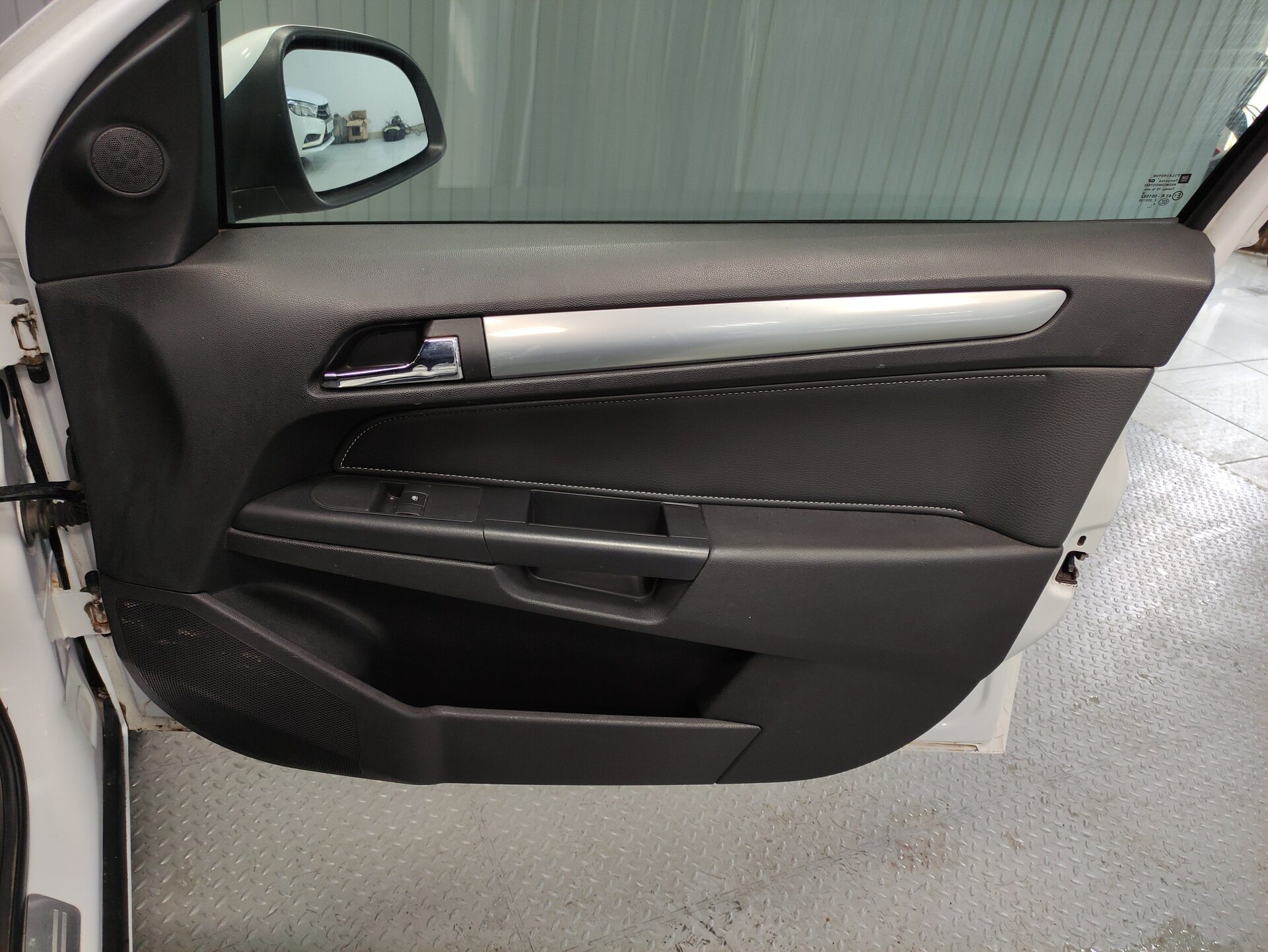 Opel Astra, H Рестайлинг 2011