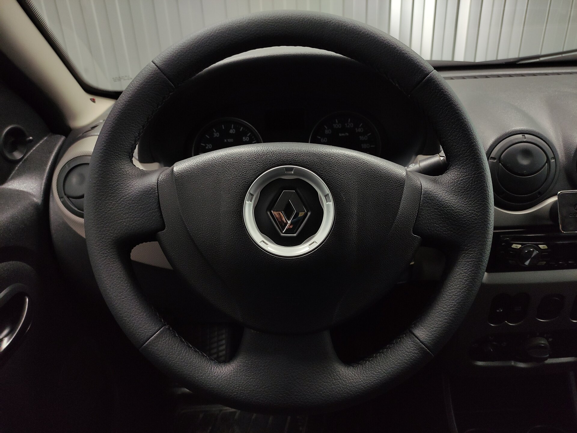 Renault Sandero, I 2011 Renault Sandero, I 2011
