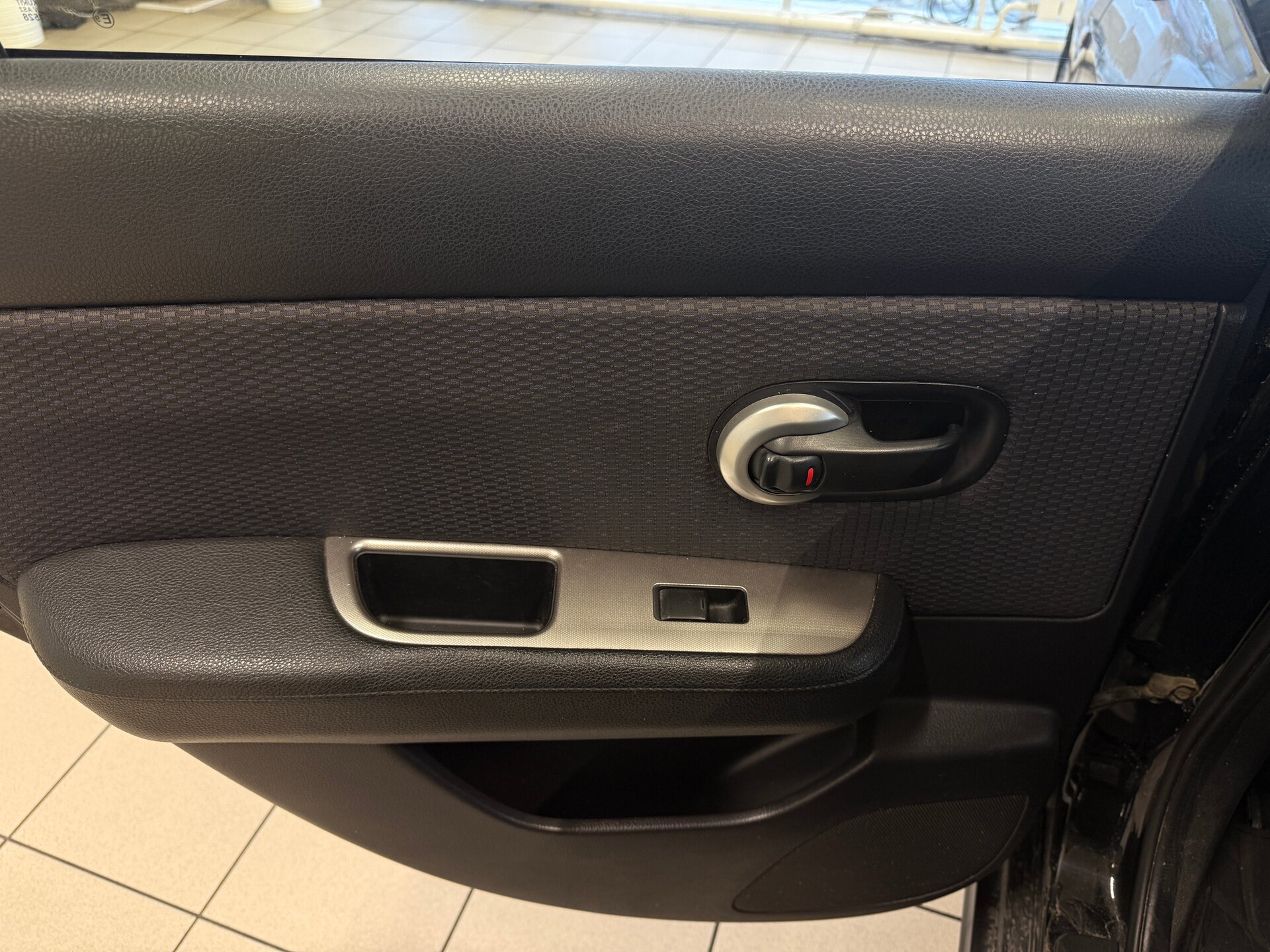 Nissan Tiida, I 2007