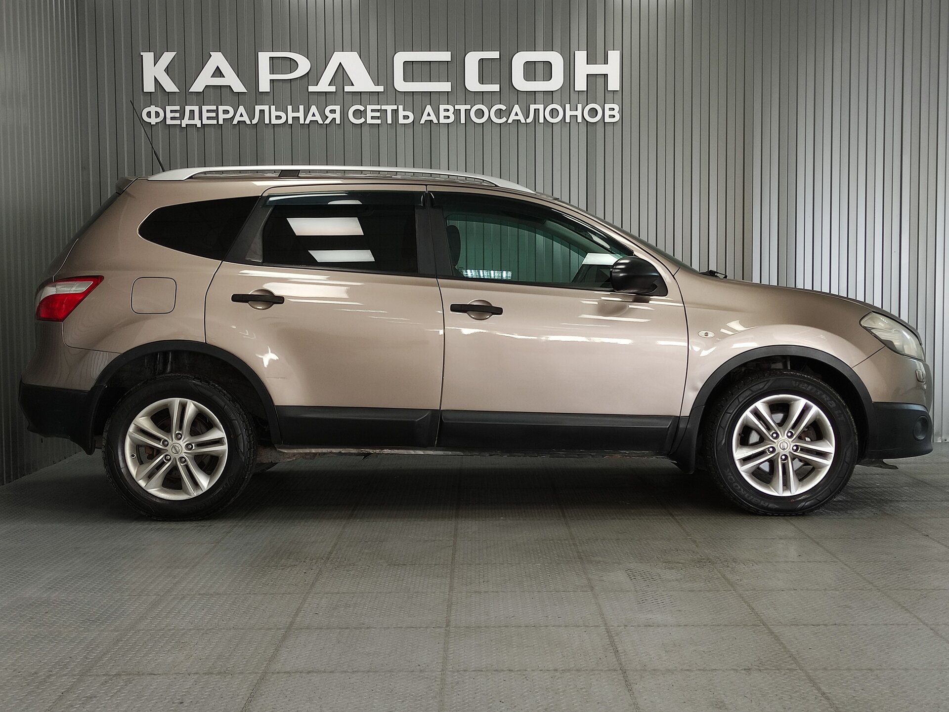 Nissan Qashqai+2, I Рестайлинг 2010 Nissan Qashqai+2, I Рестайлинг 2010