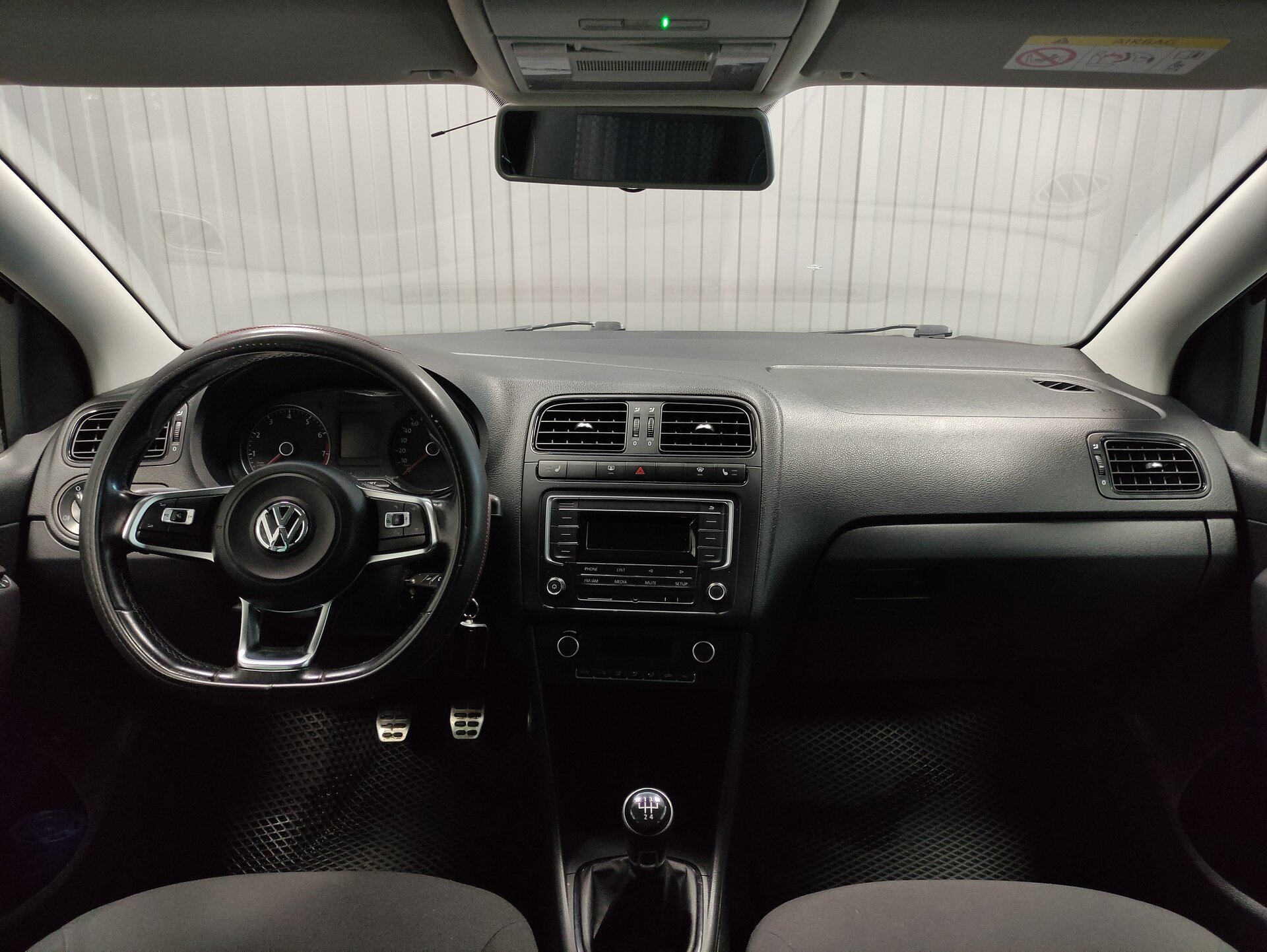 Volkswagen Polo, V Рестайлинг 2017