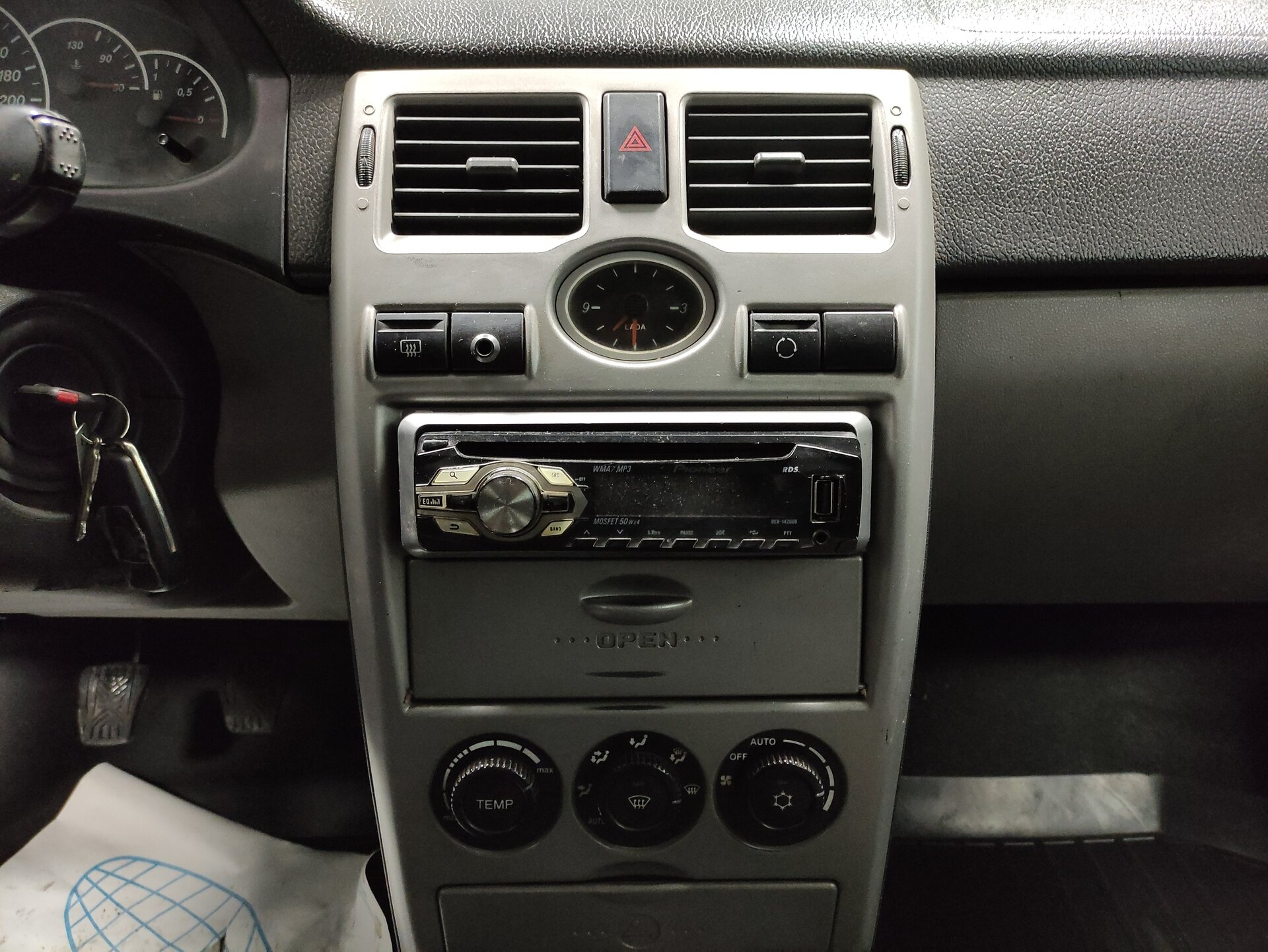 Lada (ВАЗ) Priora, I 2009