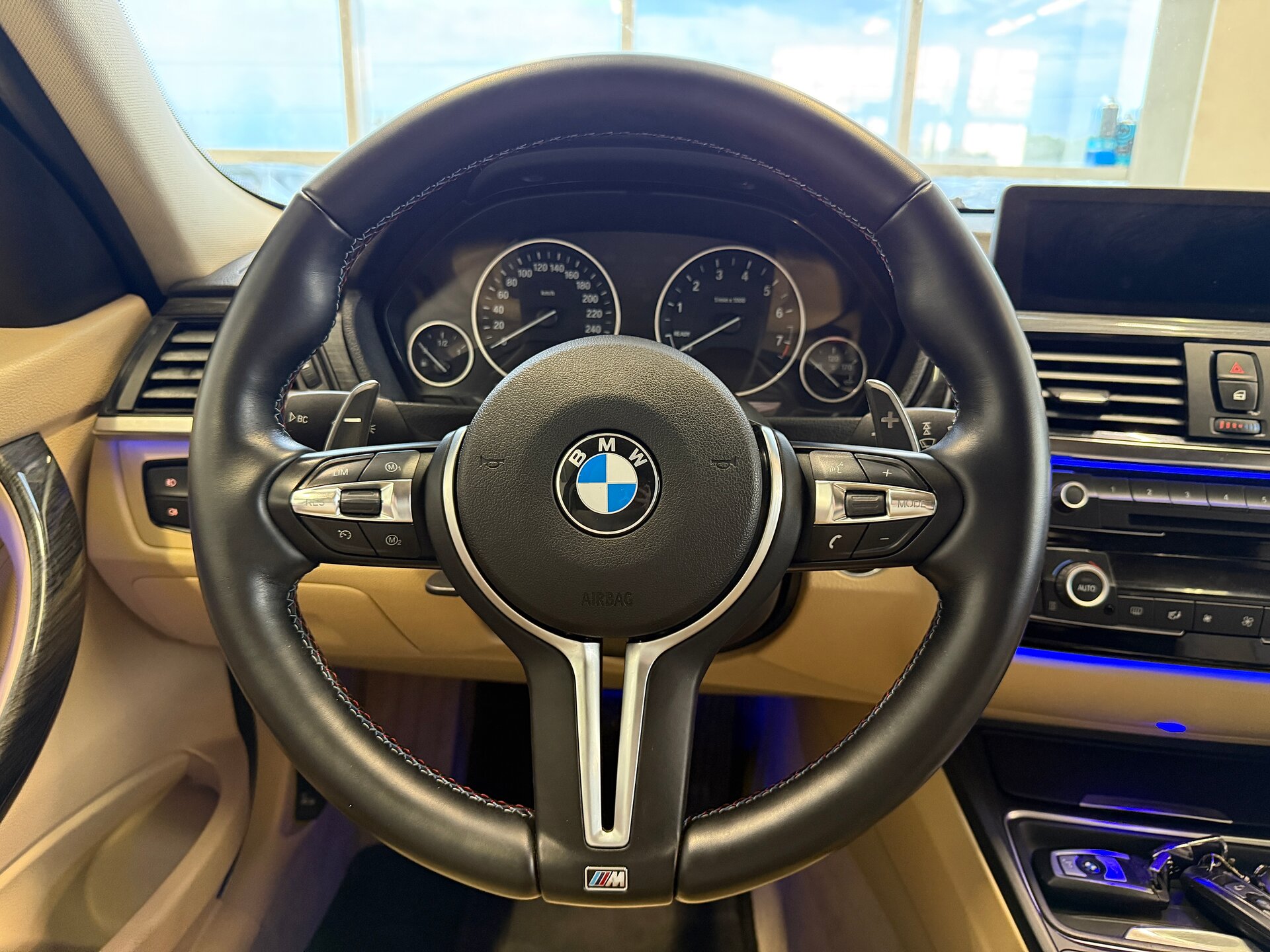 BMW 3 серии, VI (F3x) 2012 BMW 3 серии, VI (F3x) 2012