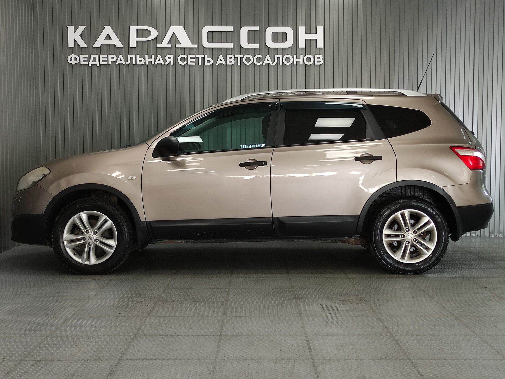 Nissan Qashqai+2, I Рестайлинг 2010 Nissan Qashqai+2, I Рестайлинг 2010