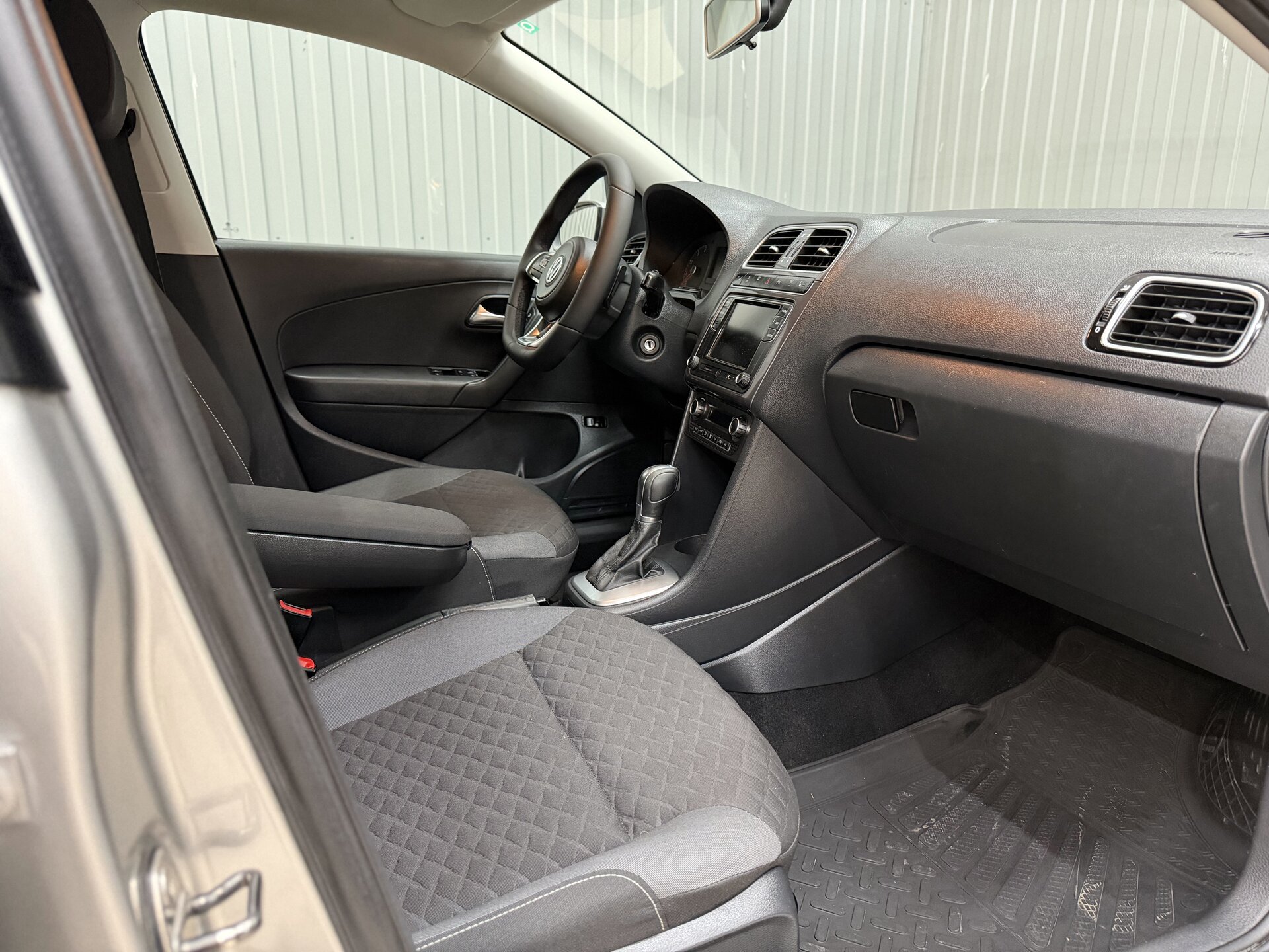 Volkswagen Polo, V Рестайлинг 2018