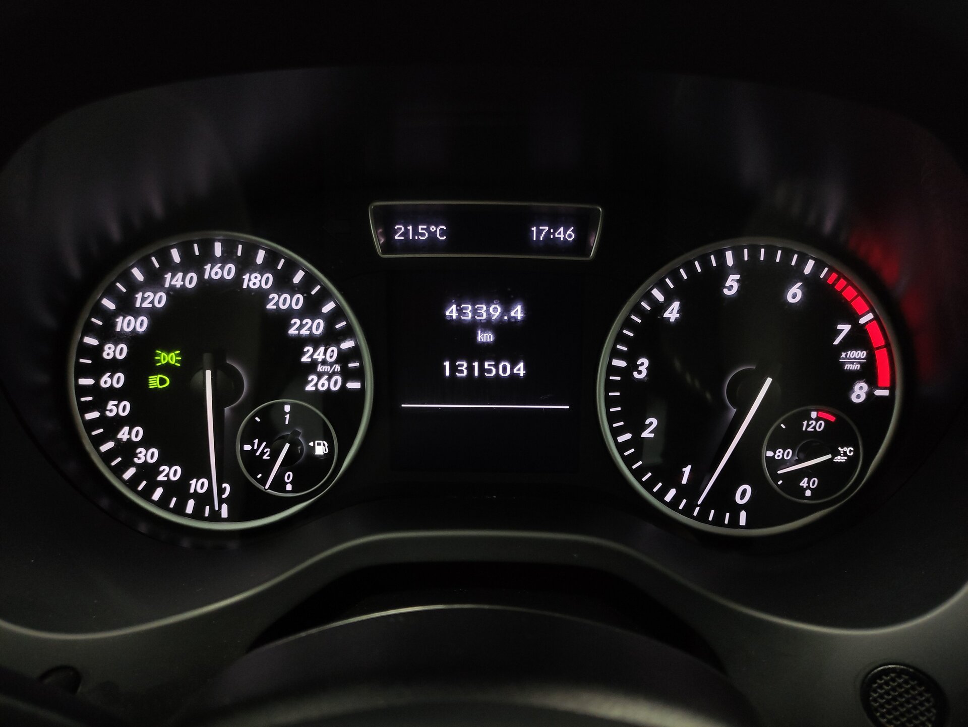 Mercedes-Benz A-Класс, III (W176) 2014 Mercedes-Benz A-Класс, III (W176) 2014