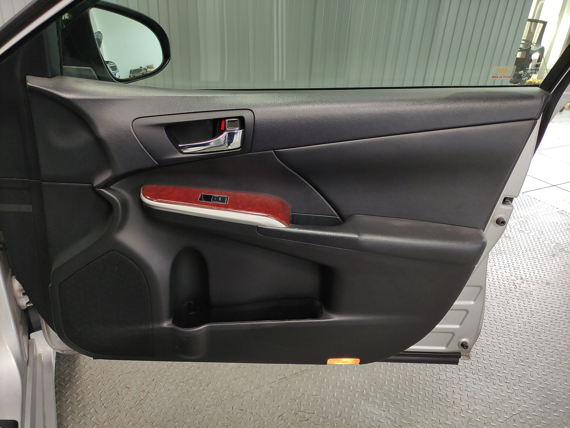 Toyota Camry, VII (XV50) 2011