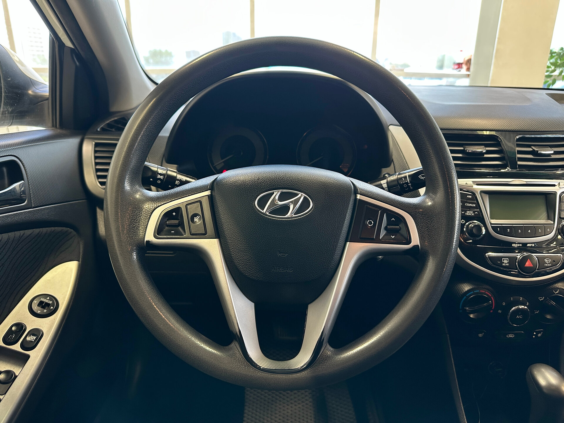 Hyundai Solaris, I 2011