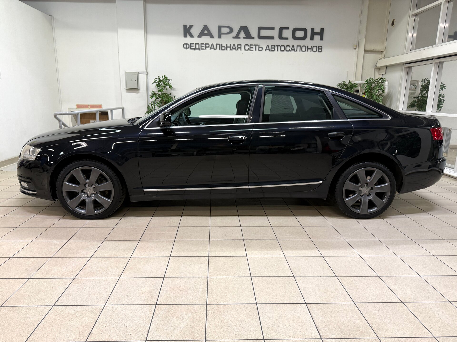 Audi A6, III (C6) Рестайлинг 2010 Audi A6, III (C6) Рестайлинг 2010