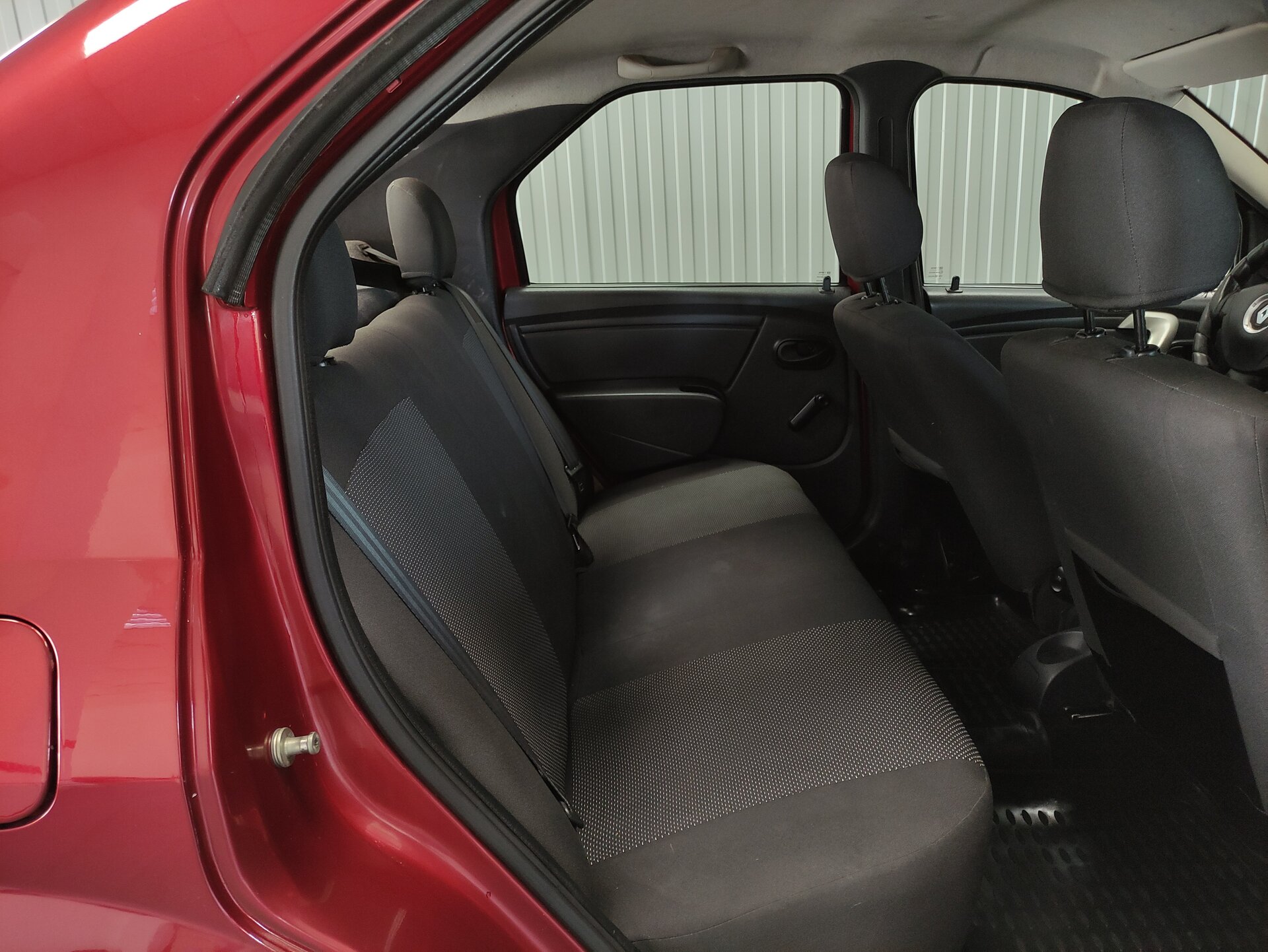 Renault Logan, I Рестайлинг 2010
