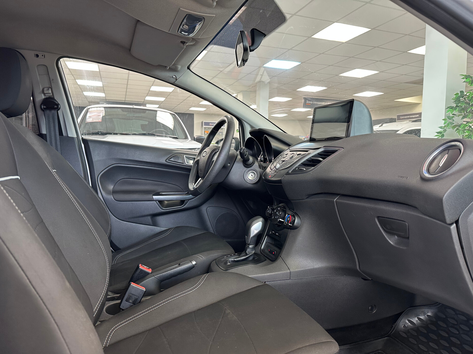 Ford Fiesta, Mk6 Рестайлинг 2016