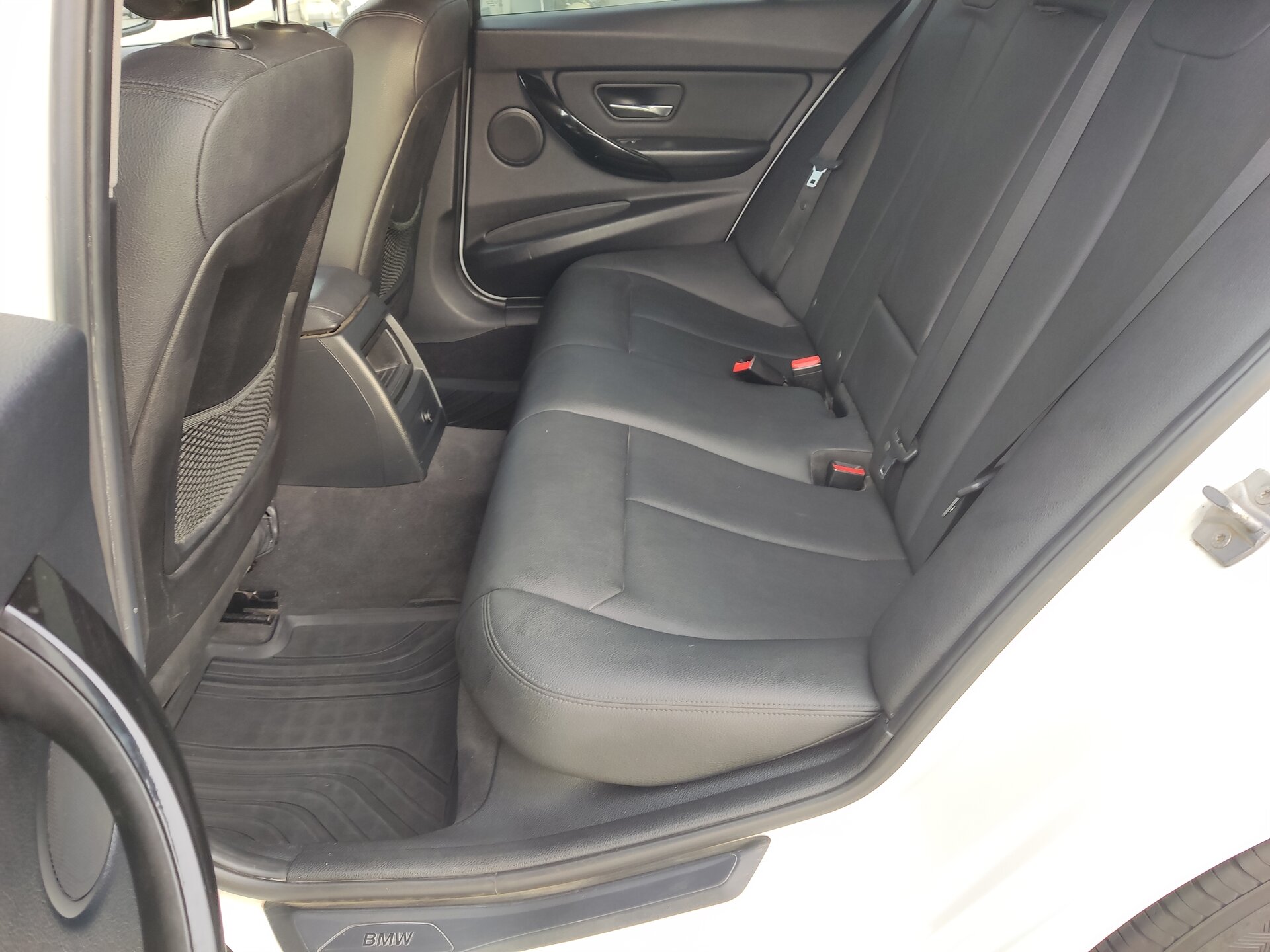 BMW 3 серии, VI (F3x) 2013