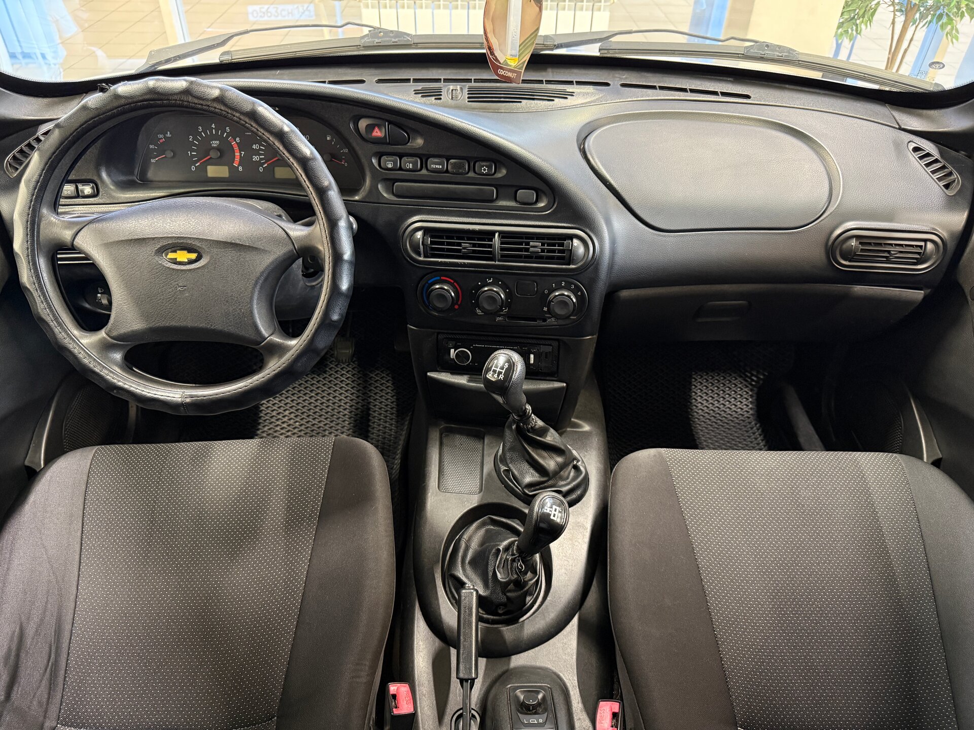 Chevrolet Niva, I 2008