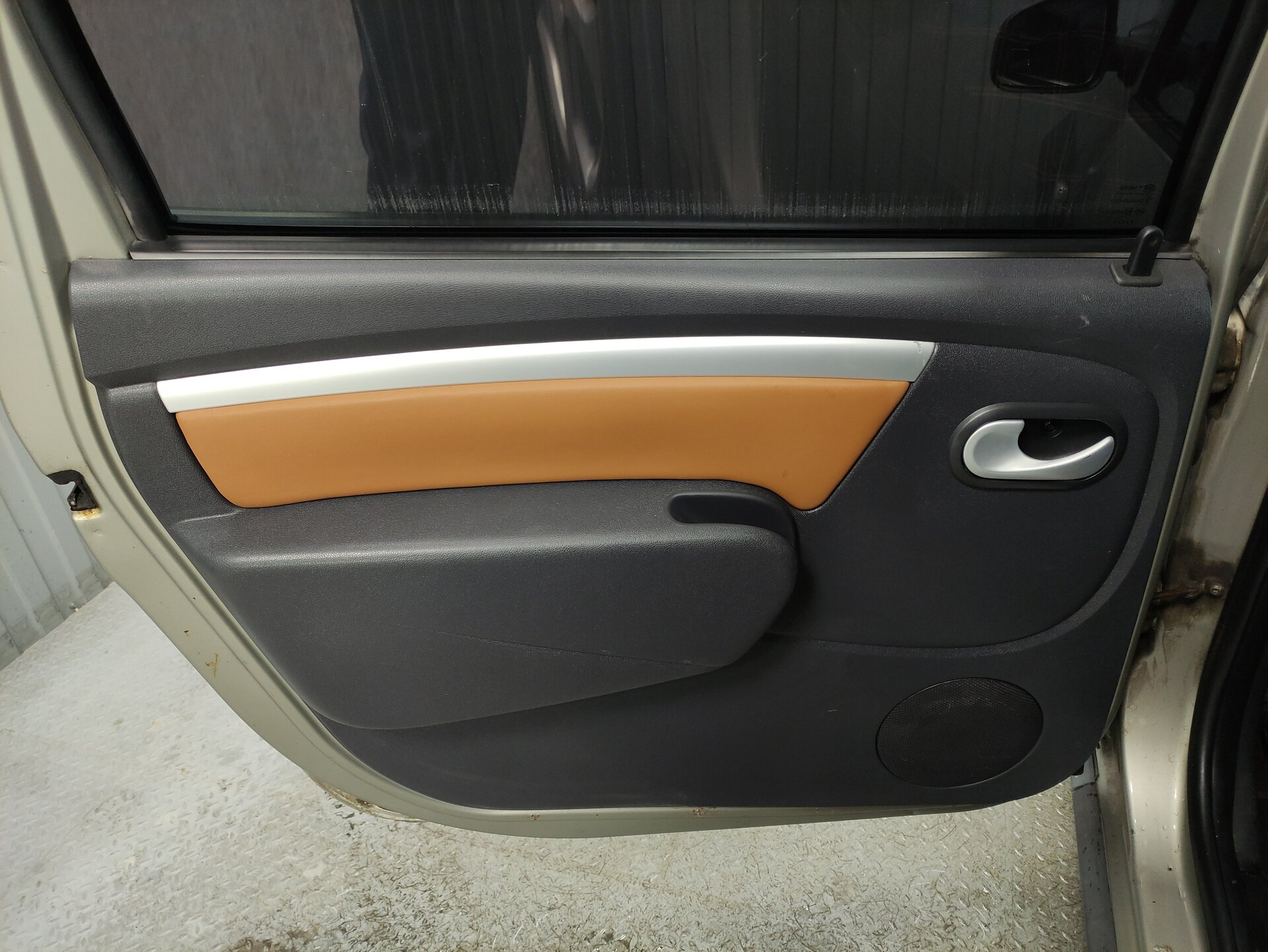 Lada (ВАЗ) Largus, I 2015