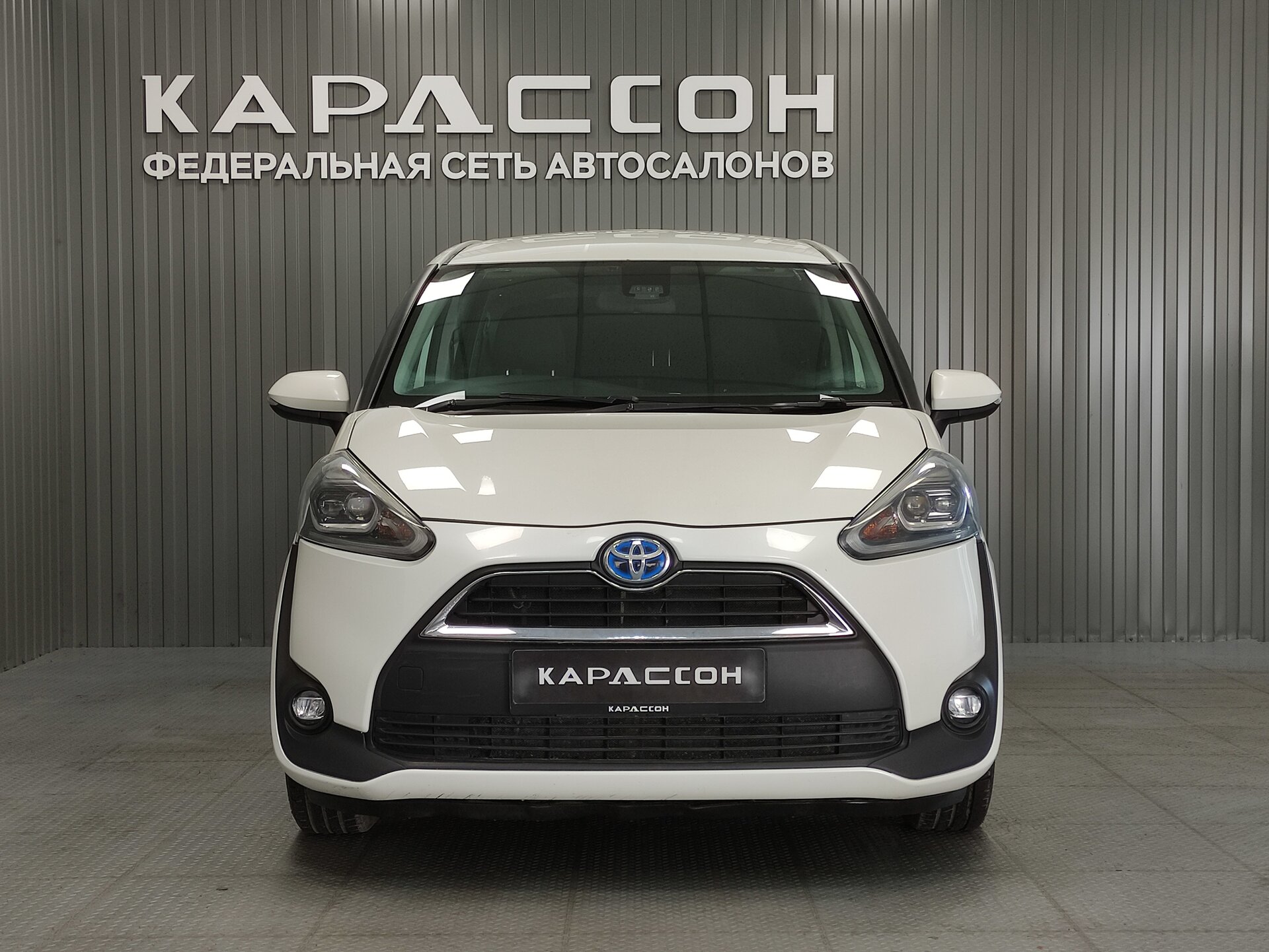 Toyota Sienta, II 2017 Toyota Sienta, II 2017