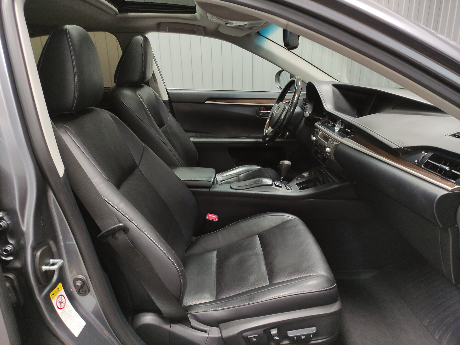 Lexus ES, VI 2014