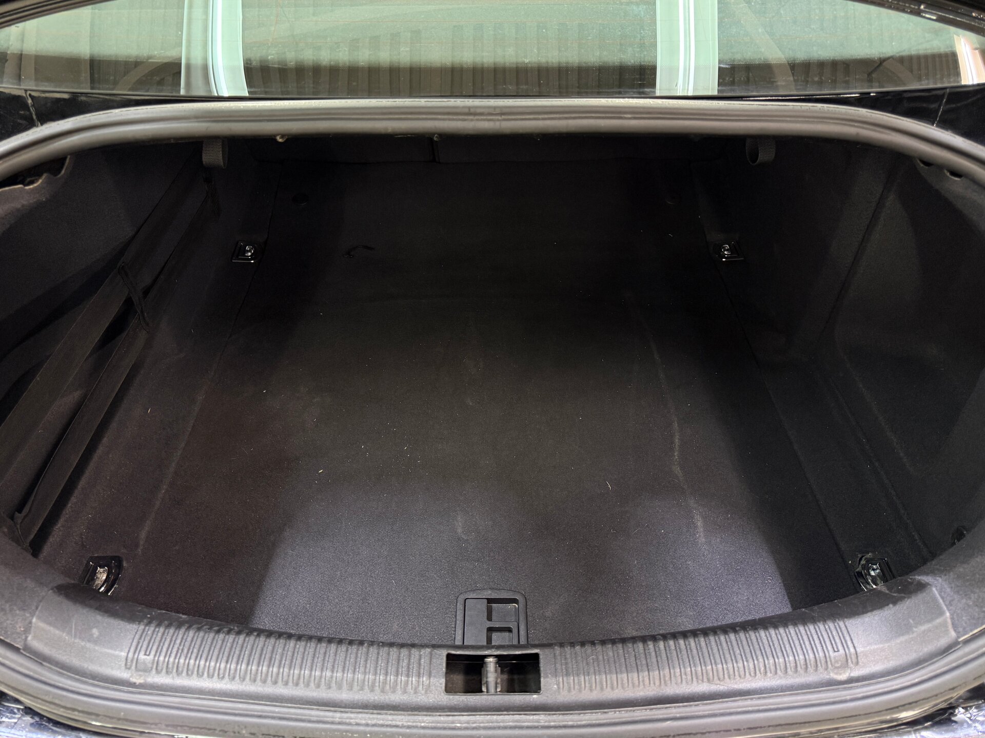 Audi A6, III (C6) Рестайлинг 2010 Audi A6, III (C6) Рестайлинг 2010