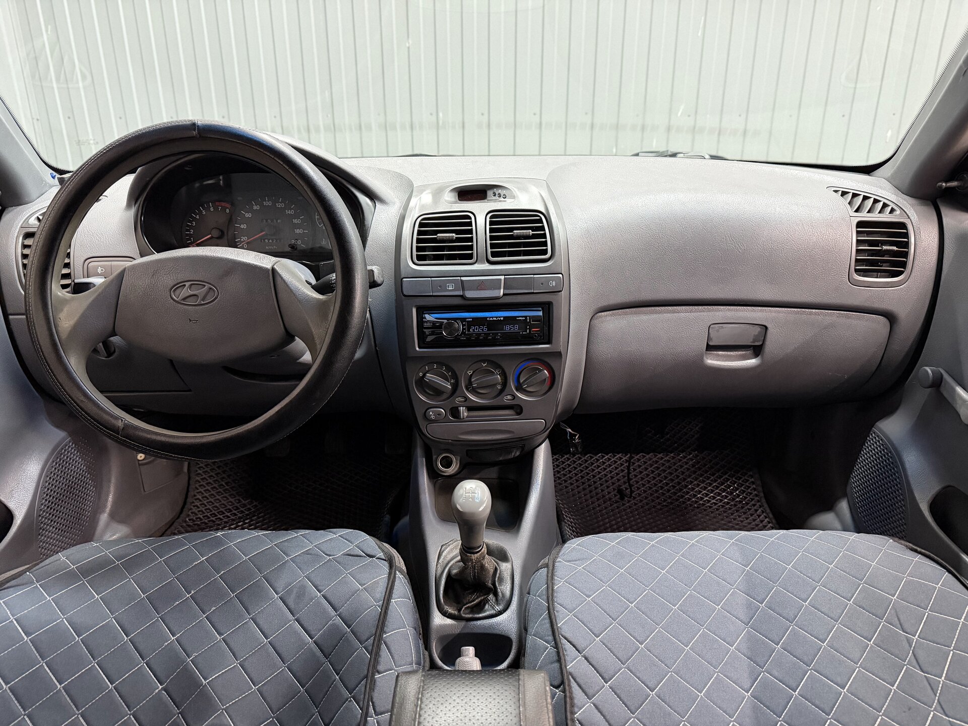 Hyundai Accent, II Рестайлинг 2004
