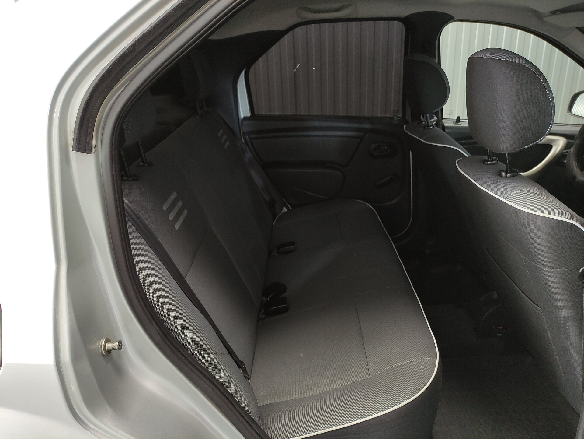 Renault Logan, I Рестайлинг 2012