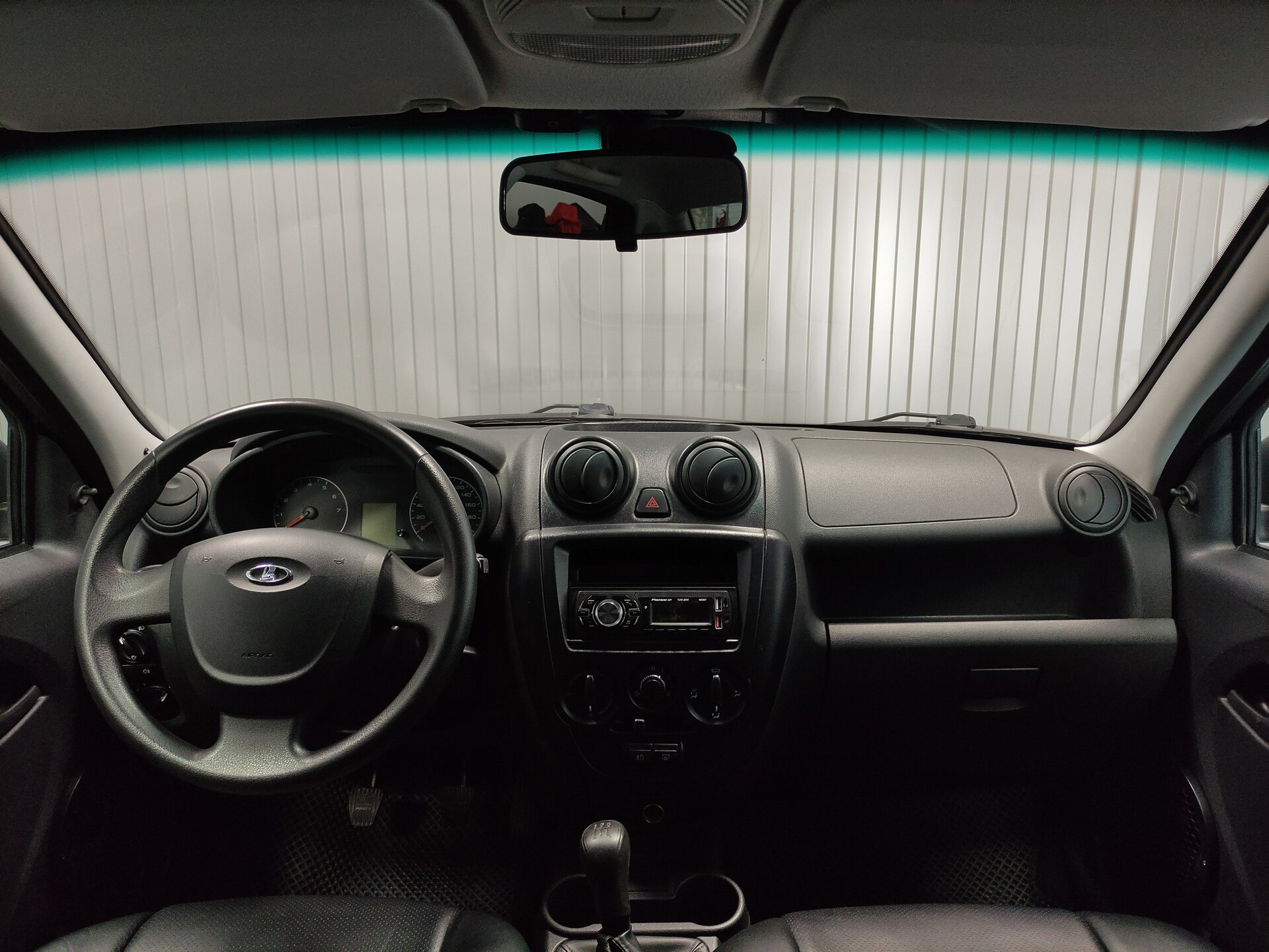 Lada (ВАЗ) Granta, I 2017 Lada (ВАЗ) Granta, I 2017