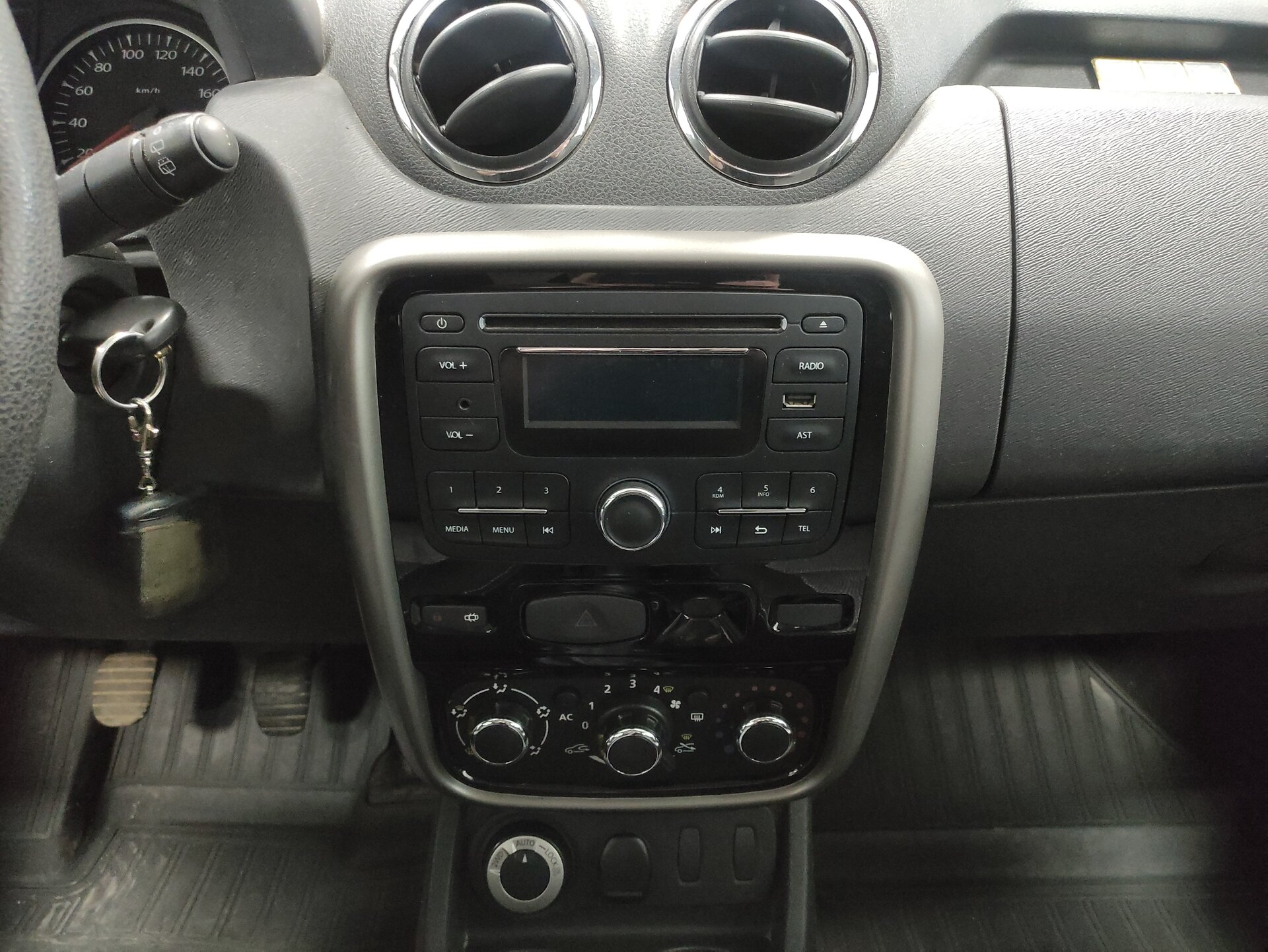 Renault Duster, I 2014