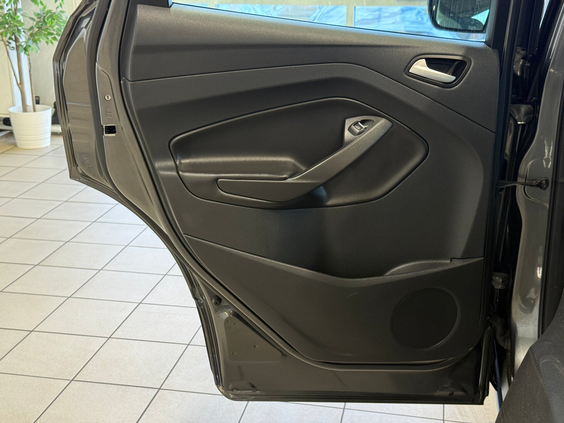 Ford Kuga, II Рестайлинг 2017