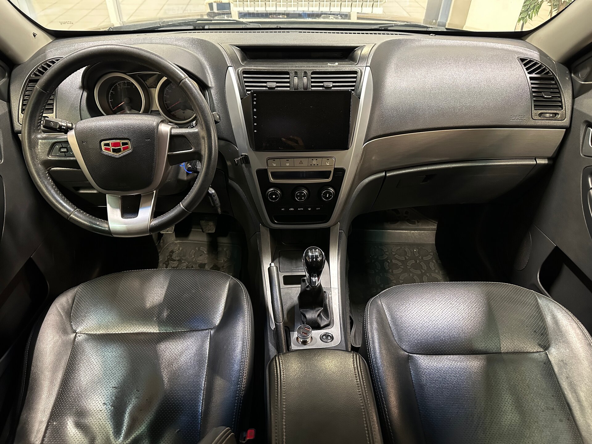 Geely Emgrand X7, I 2015