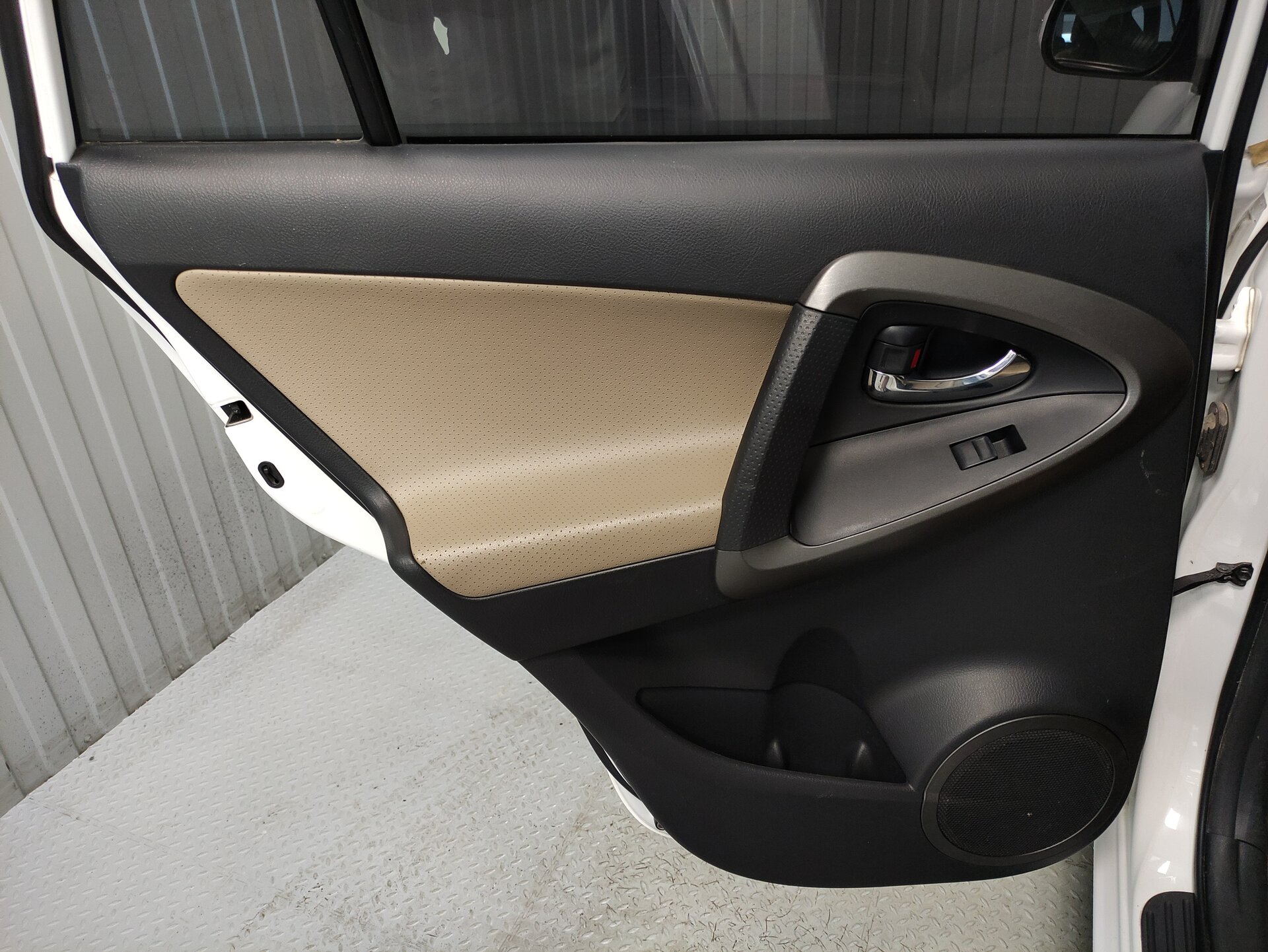 Toyota RAV4, III (XA30) Рестайлинг 2010