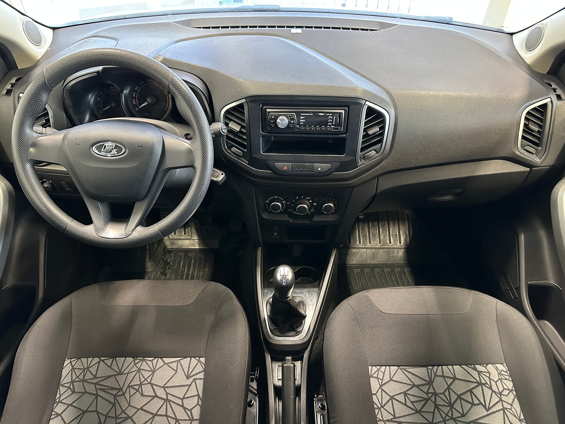 Lada (ВАЗ) XRAY, I 2021