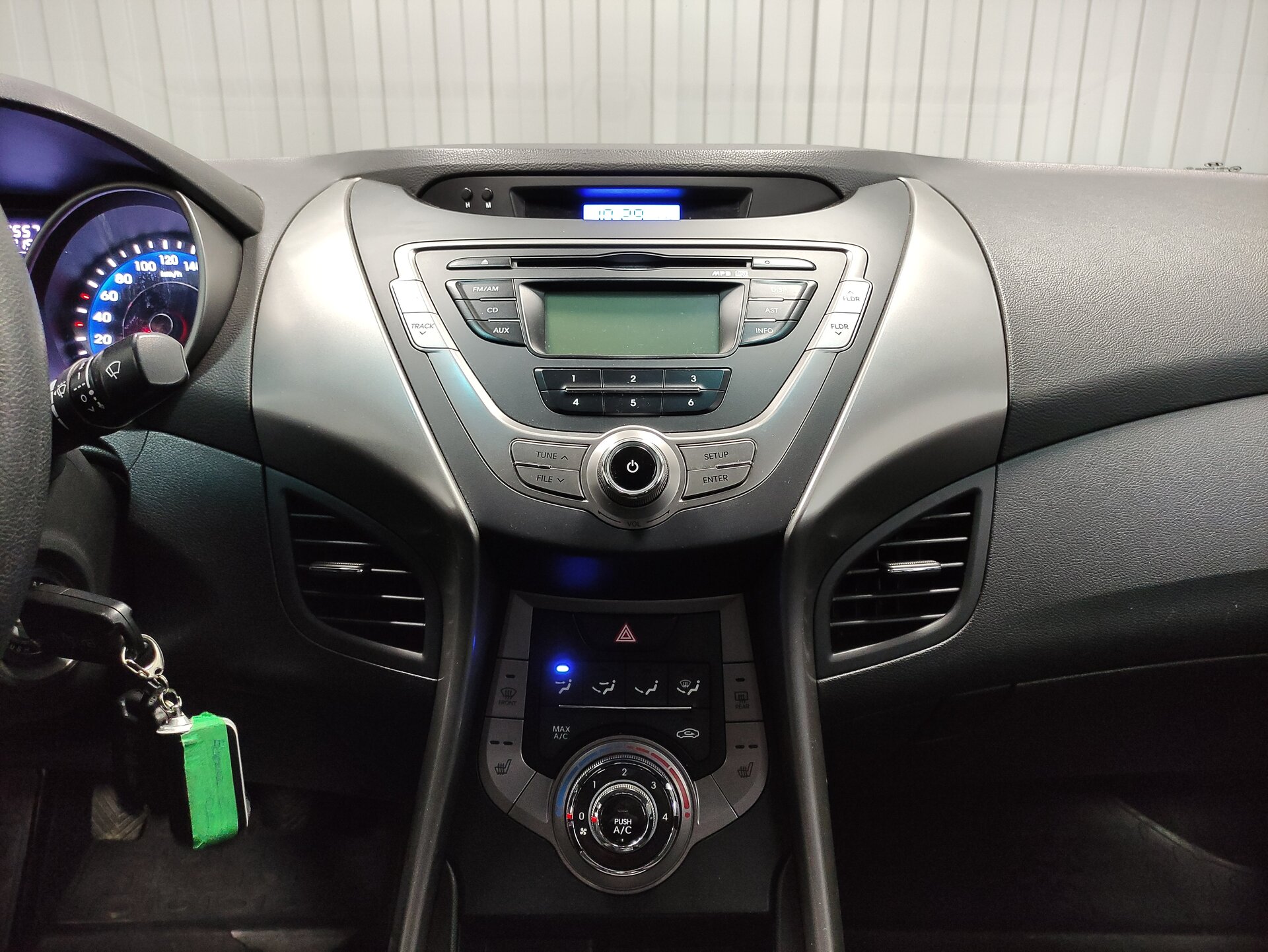 Hyundai Elantra, V (MD) 2012 Hyundai Elantra, V (MD) 2012
