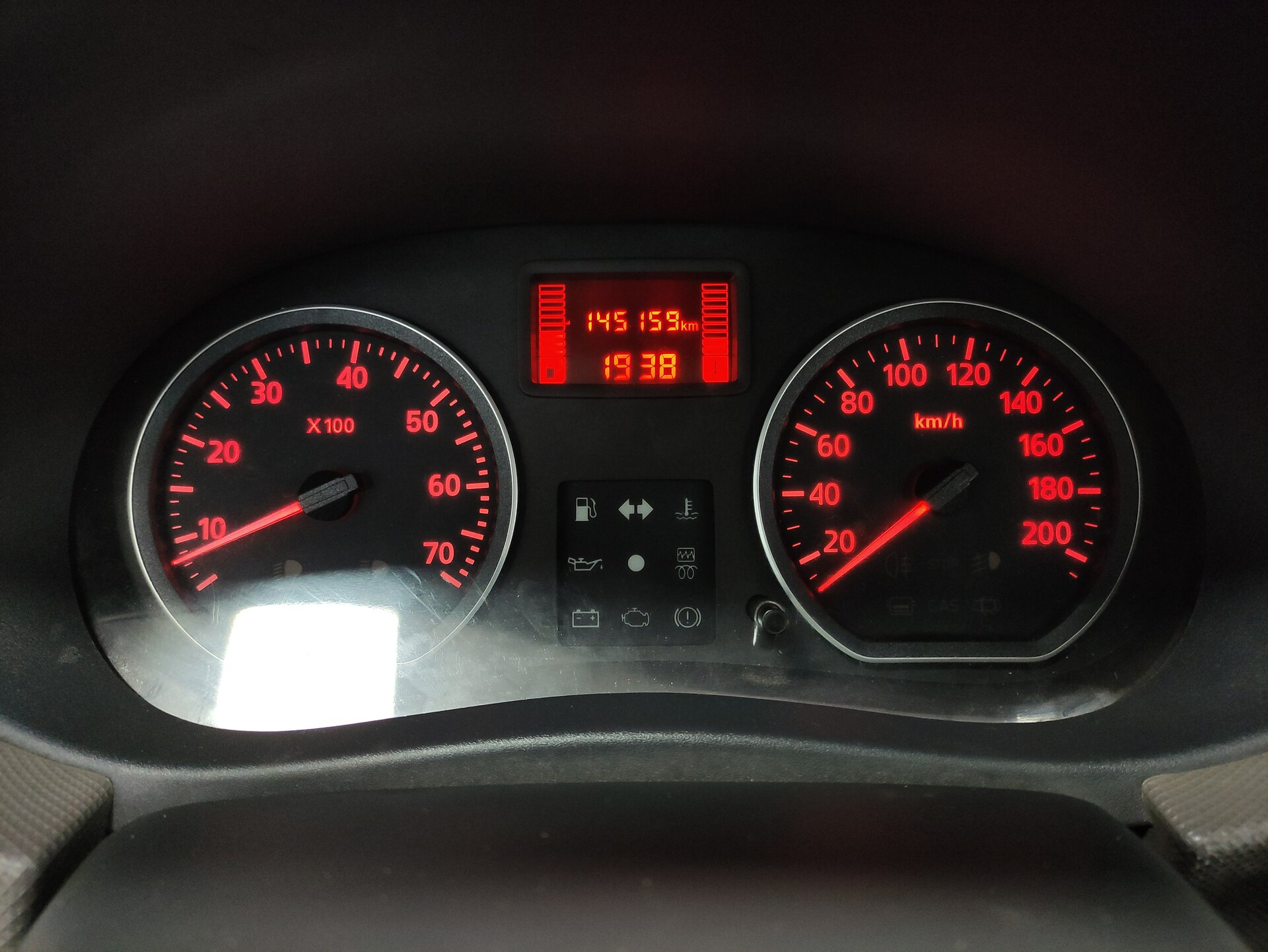 Renault Logan, I Рестайлинг 2010
