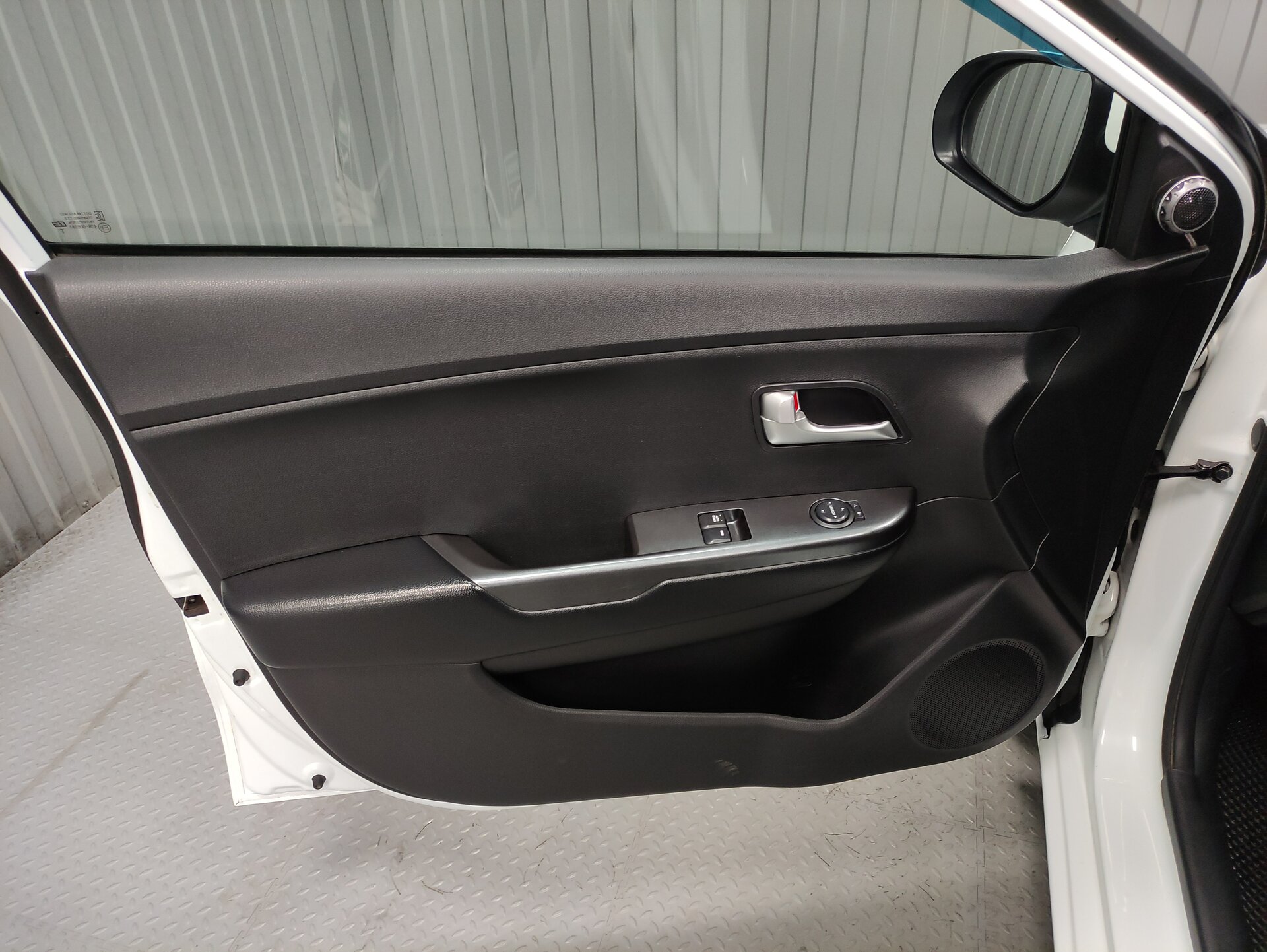 Kia Rio, III Рестайлинг 2016 Kia Rio, III Рестайлинг 2016