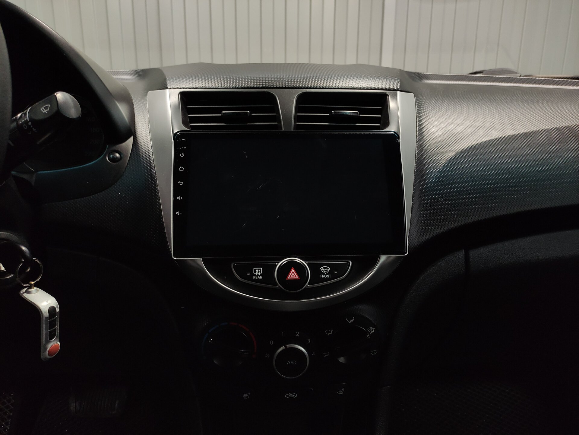 Hyundai Solaris, I 2014