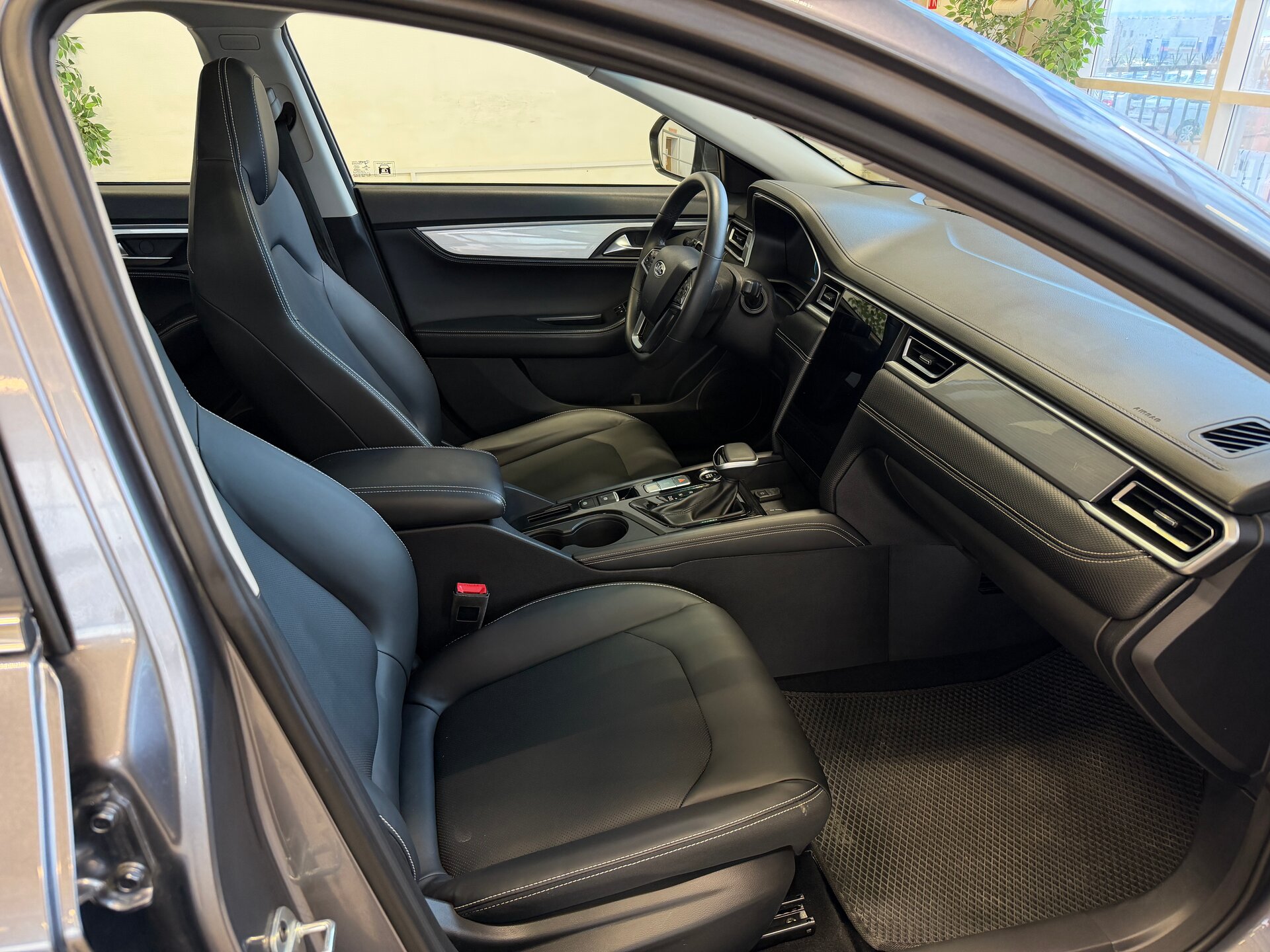 JAC J7, I 2023