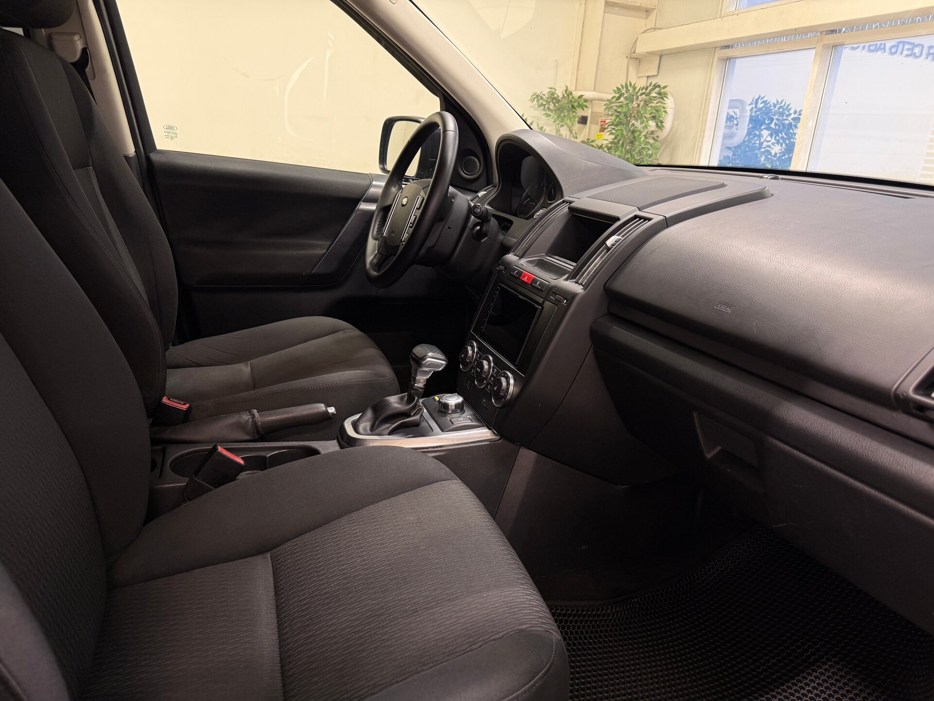 Land Rover Freelander, II Рестайлинг 2010 Land Rover Freelander, II Рестайлинг 2010