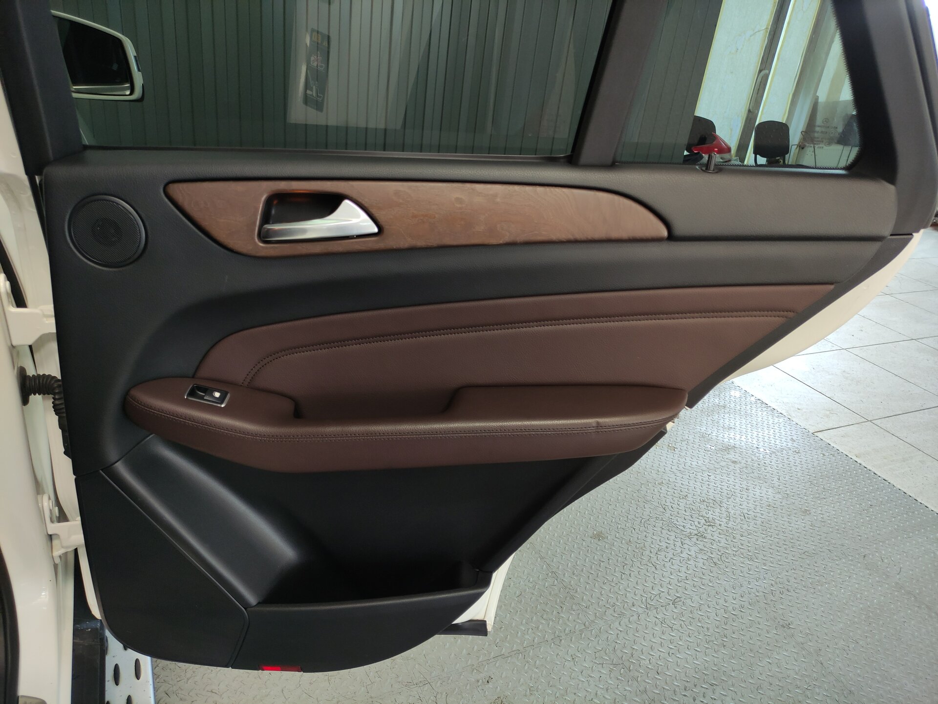 Mercedes-Benz M-Класс, III (W166) 2012 Mercedes-Benz M-Класс, III (W166) 2012