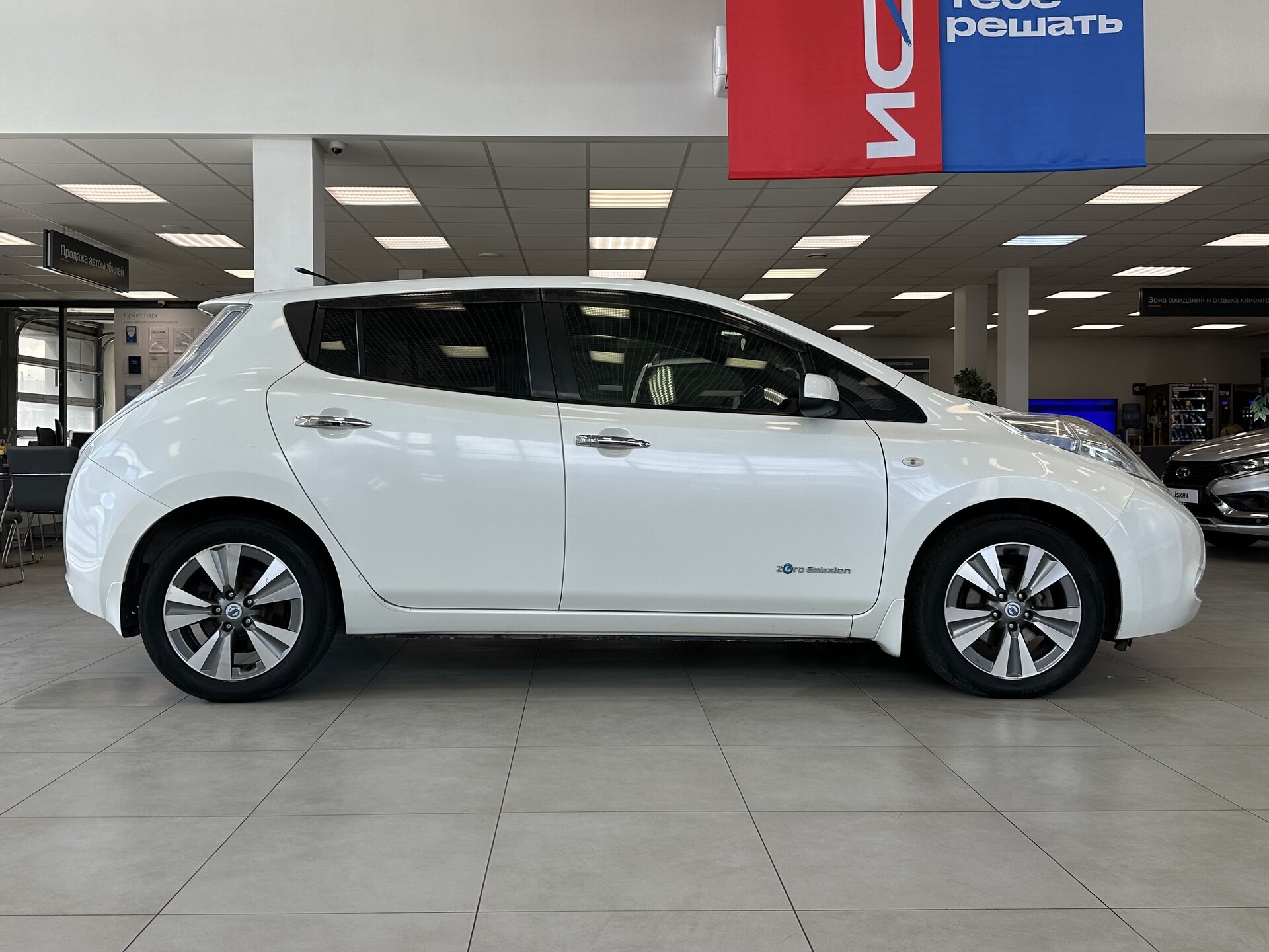 Nissan Leaf, I (ZE0/AZE0) 2012 Nissan Leaf, I (ZE0/AZE0) 2012