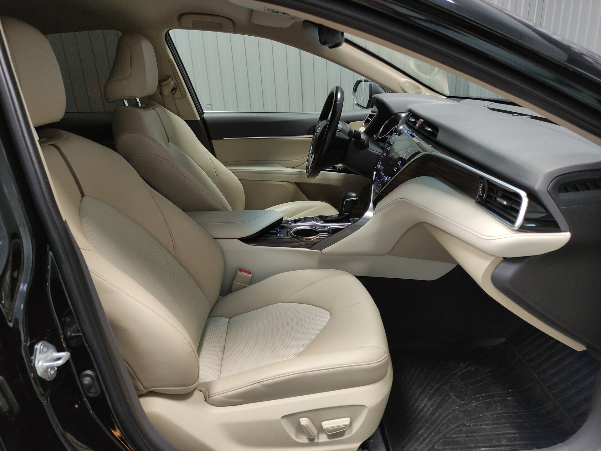 Toyota Camry, VIII (XV70) 2020
