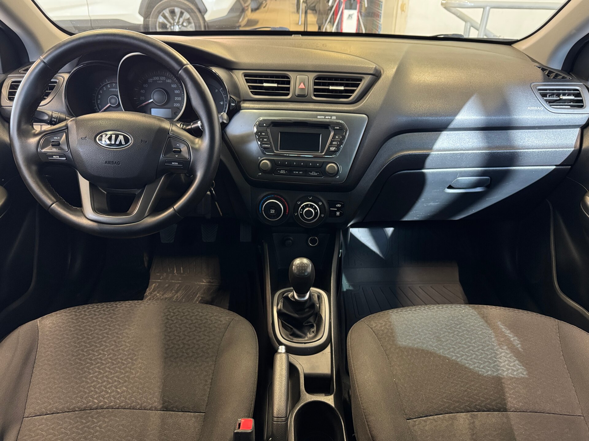 Kia Rio, III 2013