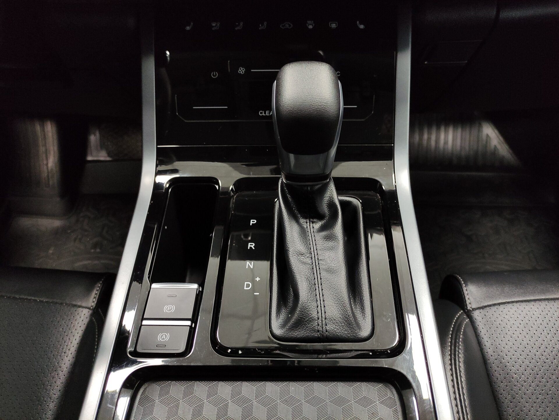 Chery Tiggo 4 Pro, I 2023 Chery Tiggo 4 Pro, I 2023