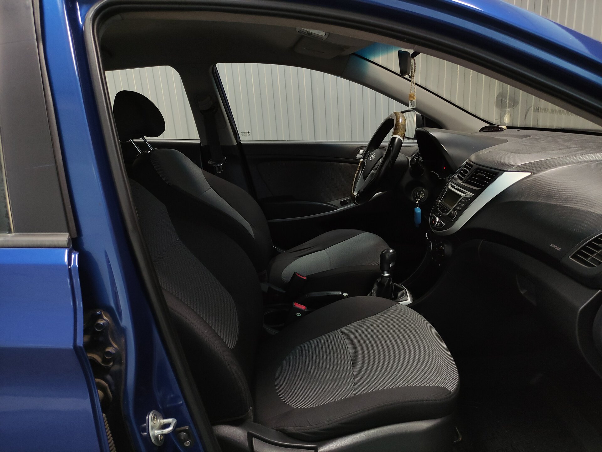 Hyundai Solaris, I 2012