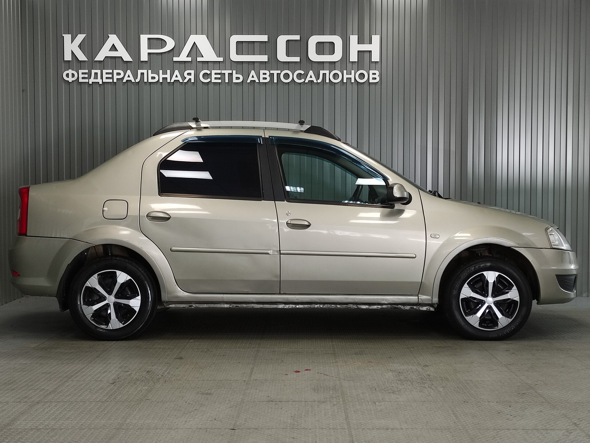 Renault Logan, I Рестайлинг 2011
