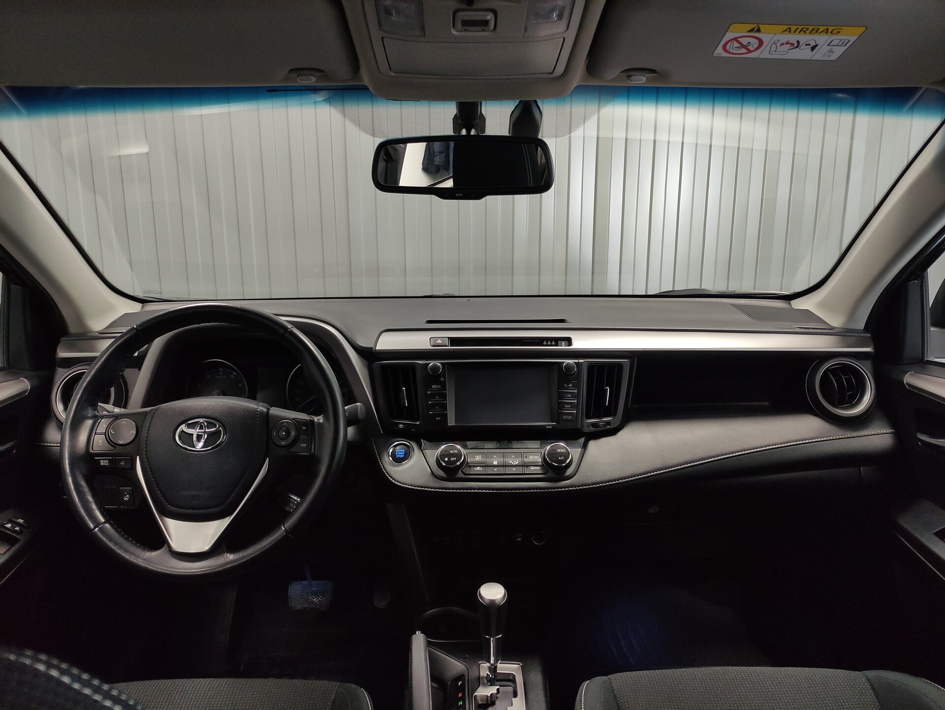 Toyota RAV4, IV (XA40) Рестайлинг 2017 Toyota RAV4, IV (XA40) Рестайлинг 2017