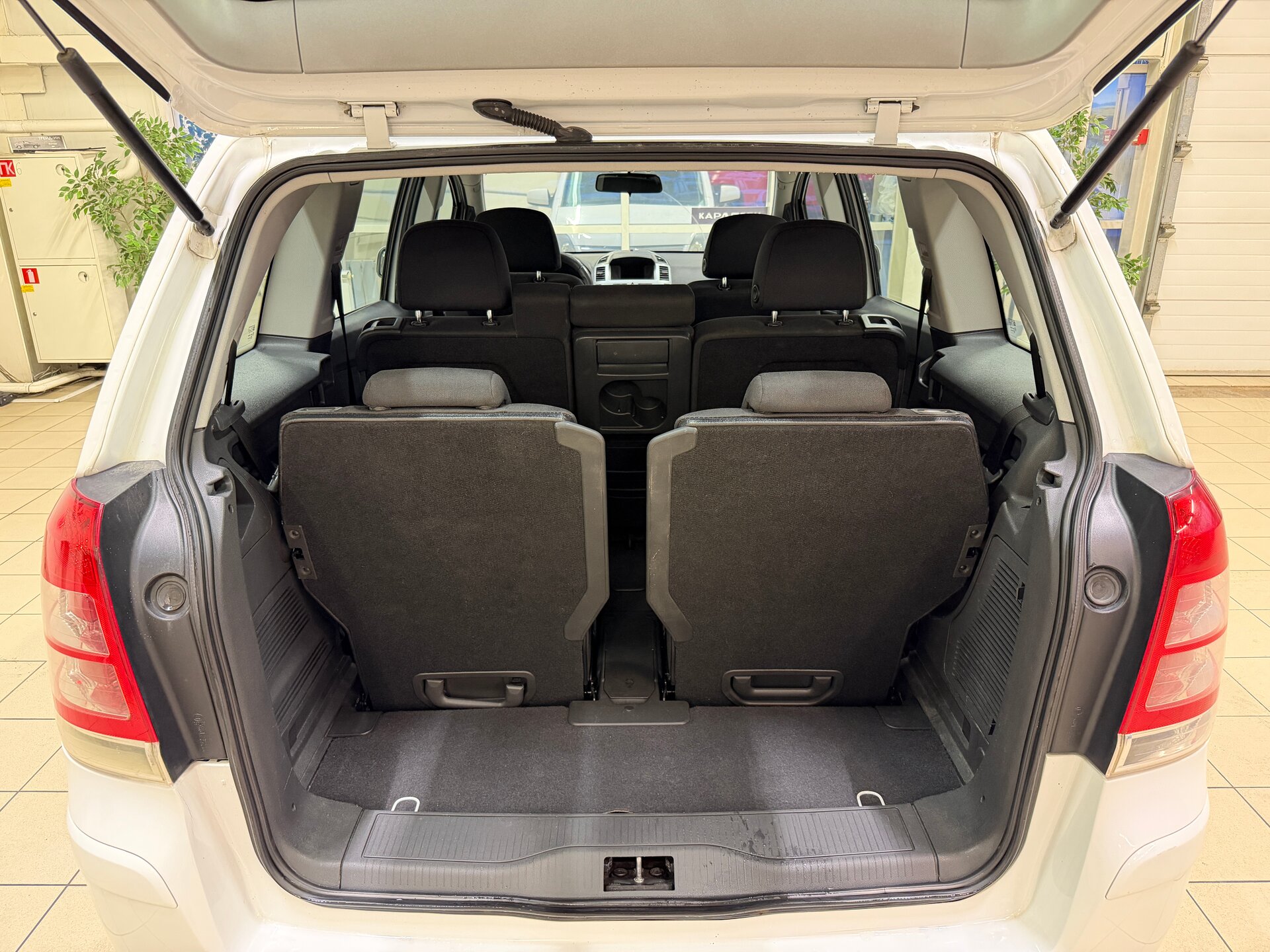 Opel Zafira, B Рестайлинг 2012