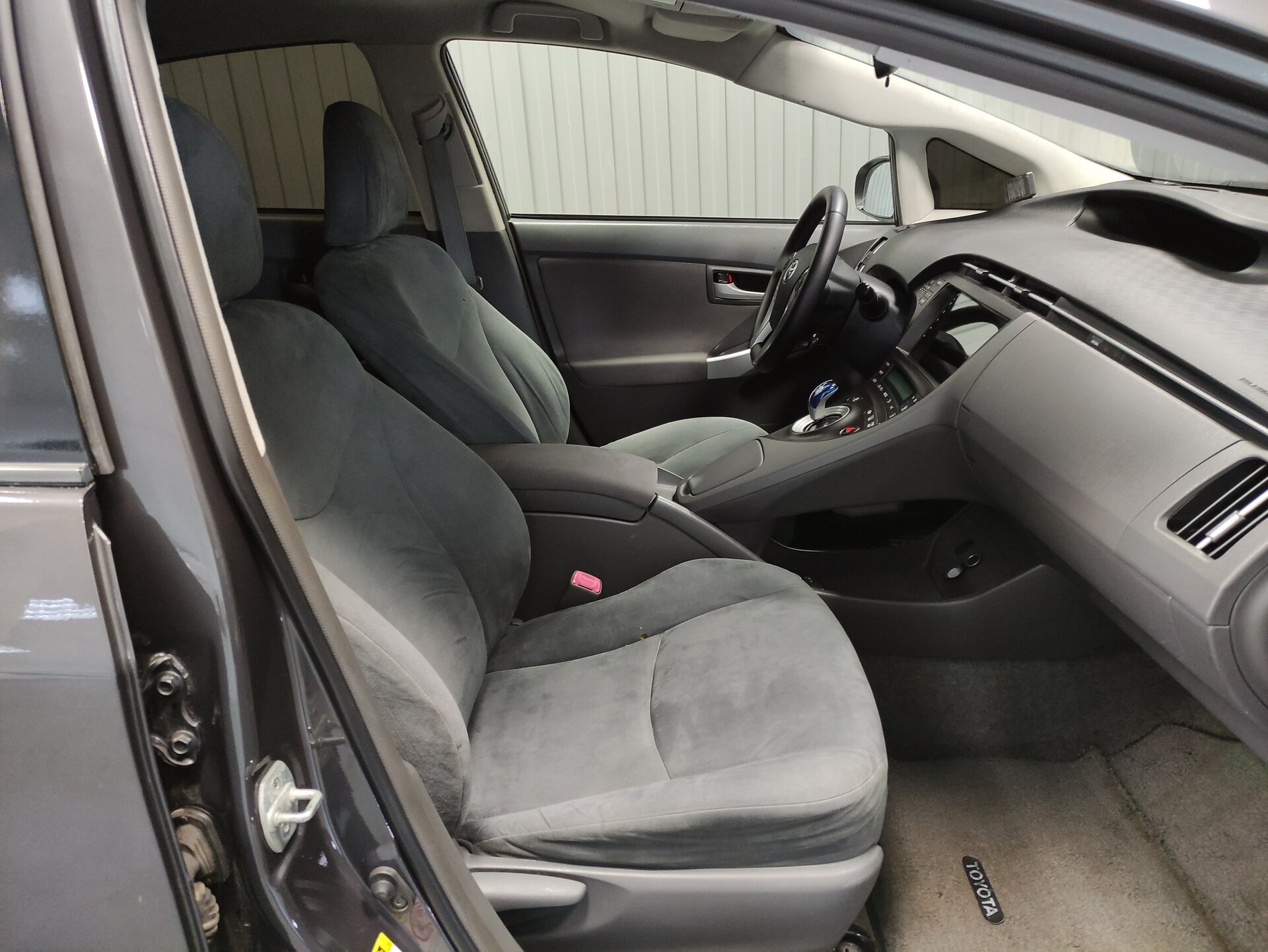 Toyota Prius, III Рестайлинг (XW30) 2011 Toyota Prius, III Рестайлинг (XW30) 2011