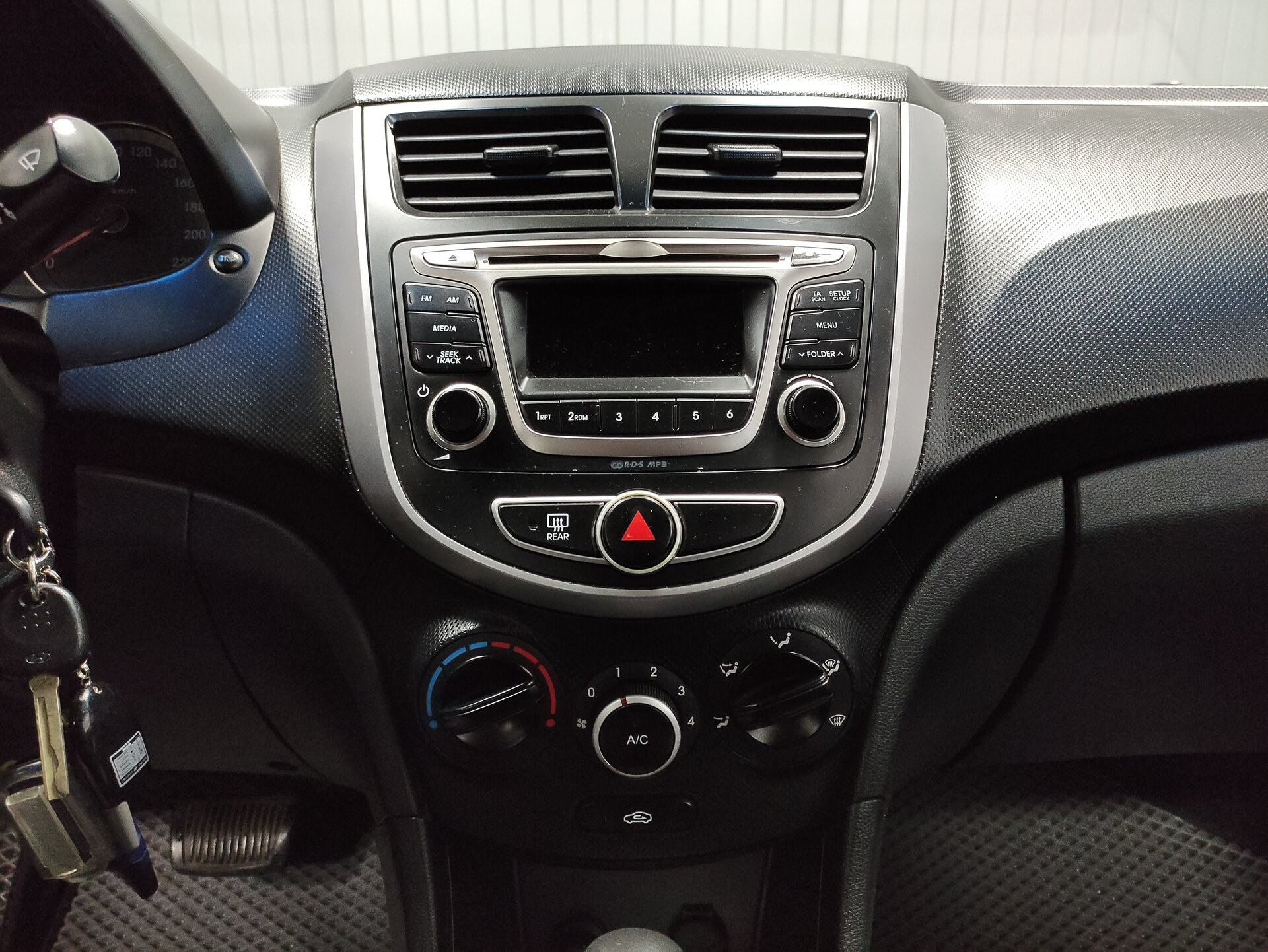 Hyundai Solaris, I 2012 Hyundai Solaris, I 2012