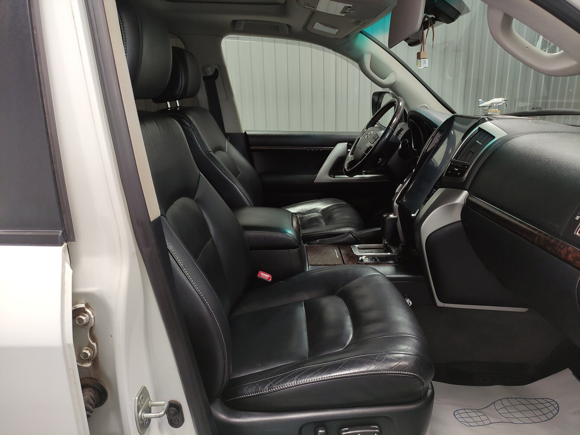 Toyota Land Cruiser, 200 Series Рестайлинг 1 2014