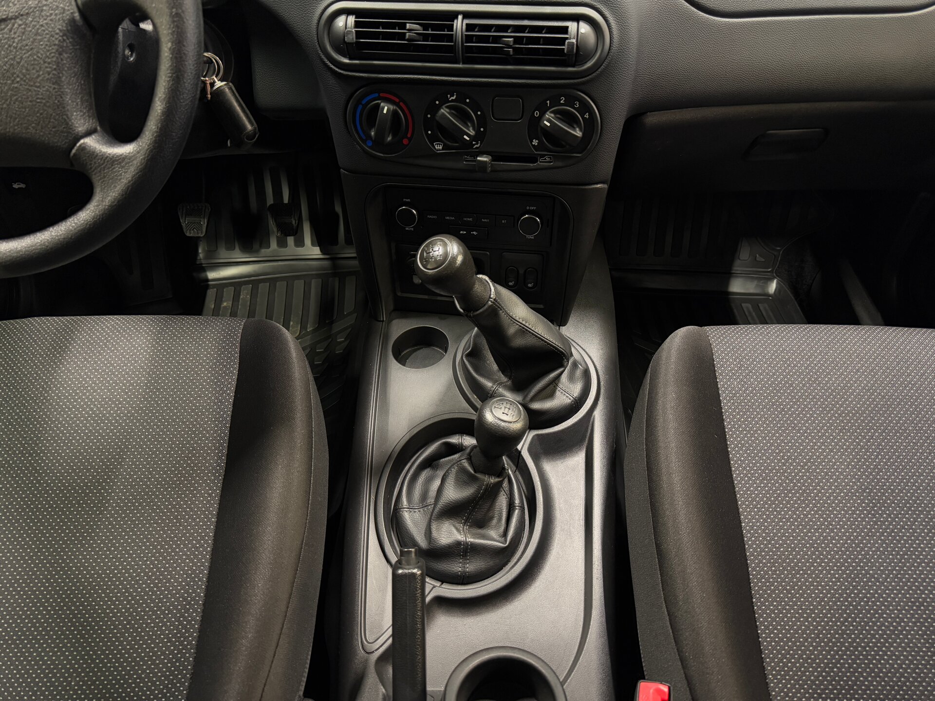 Lada (ВАЗ) Niva Travel, I 2023
