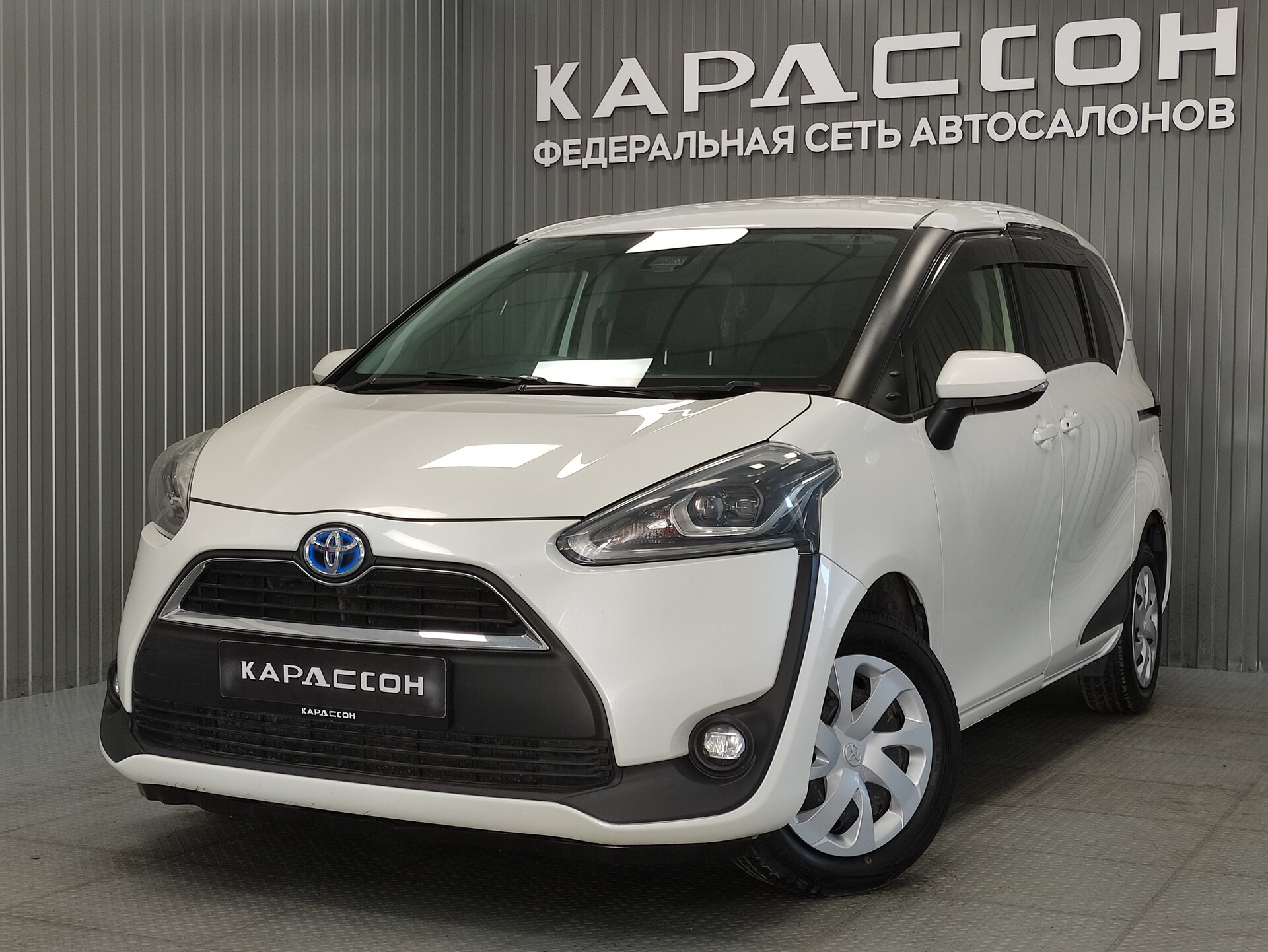 Toyota Sienta, II 2017 Toyota Sienta, II 2017