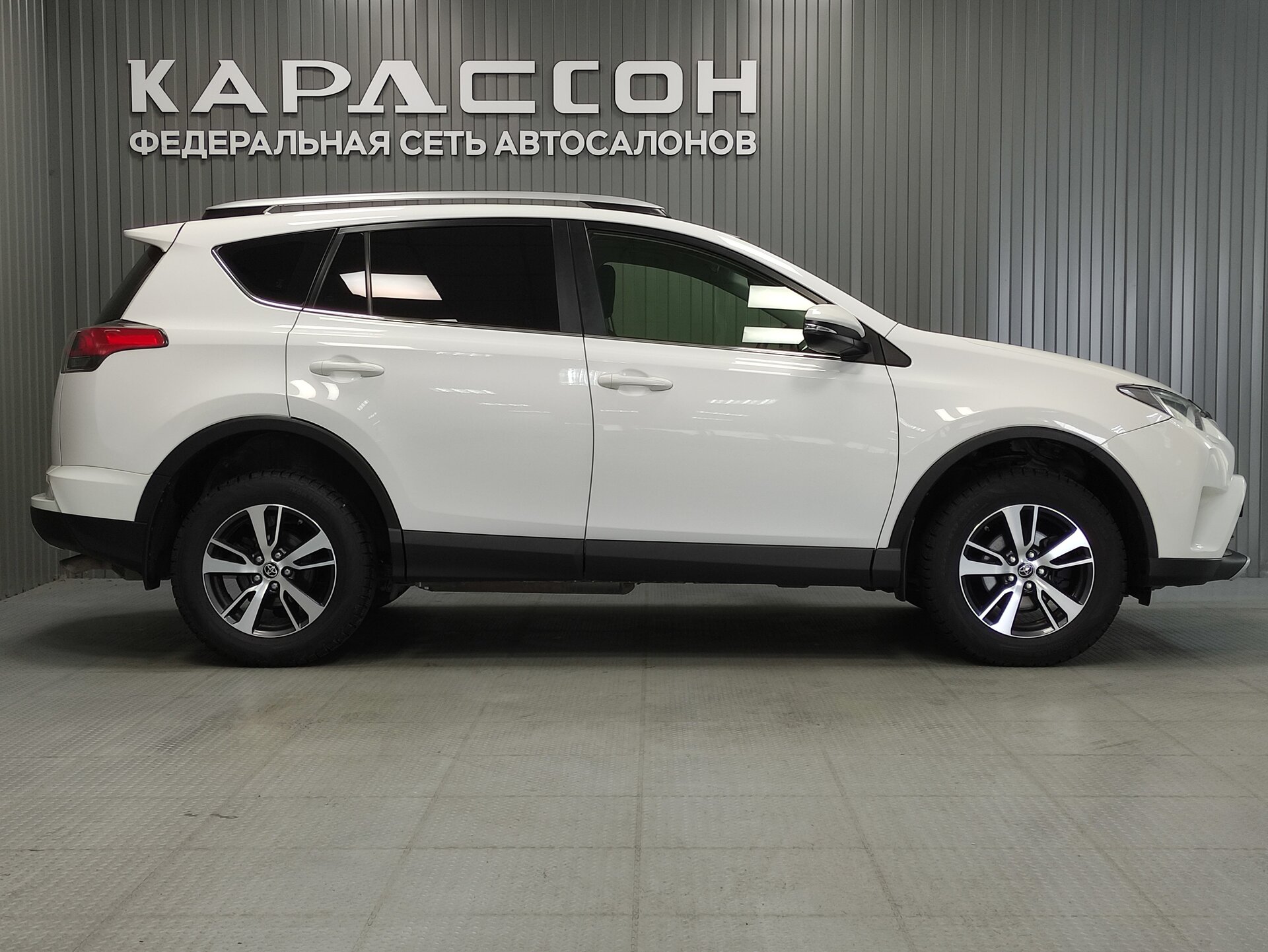 Toyota RAV4, IV (XA40) Рестайлинг 2016